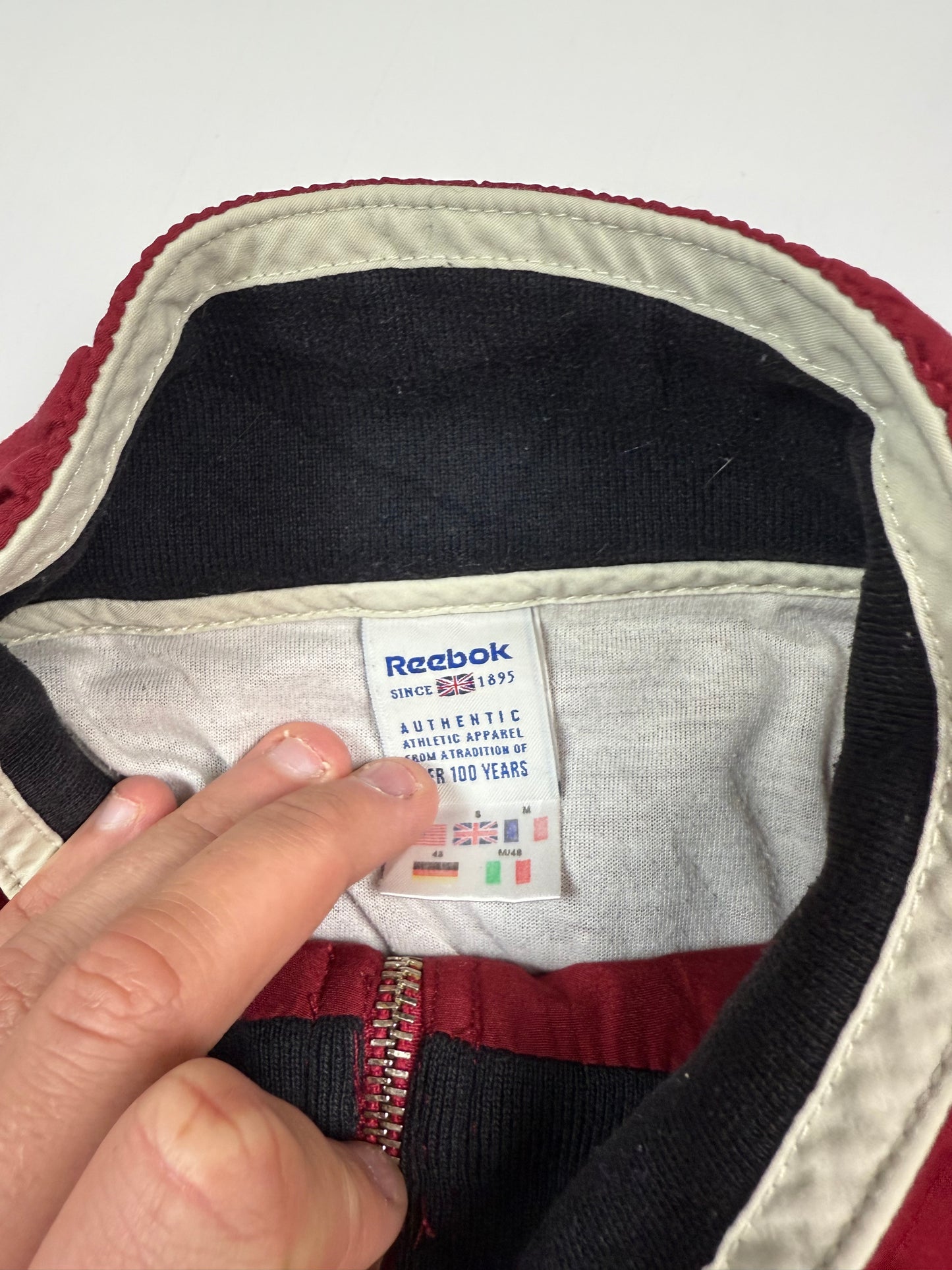 Vintage Reebok classic spell out track jacket (S)