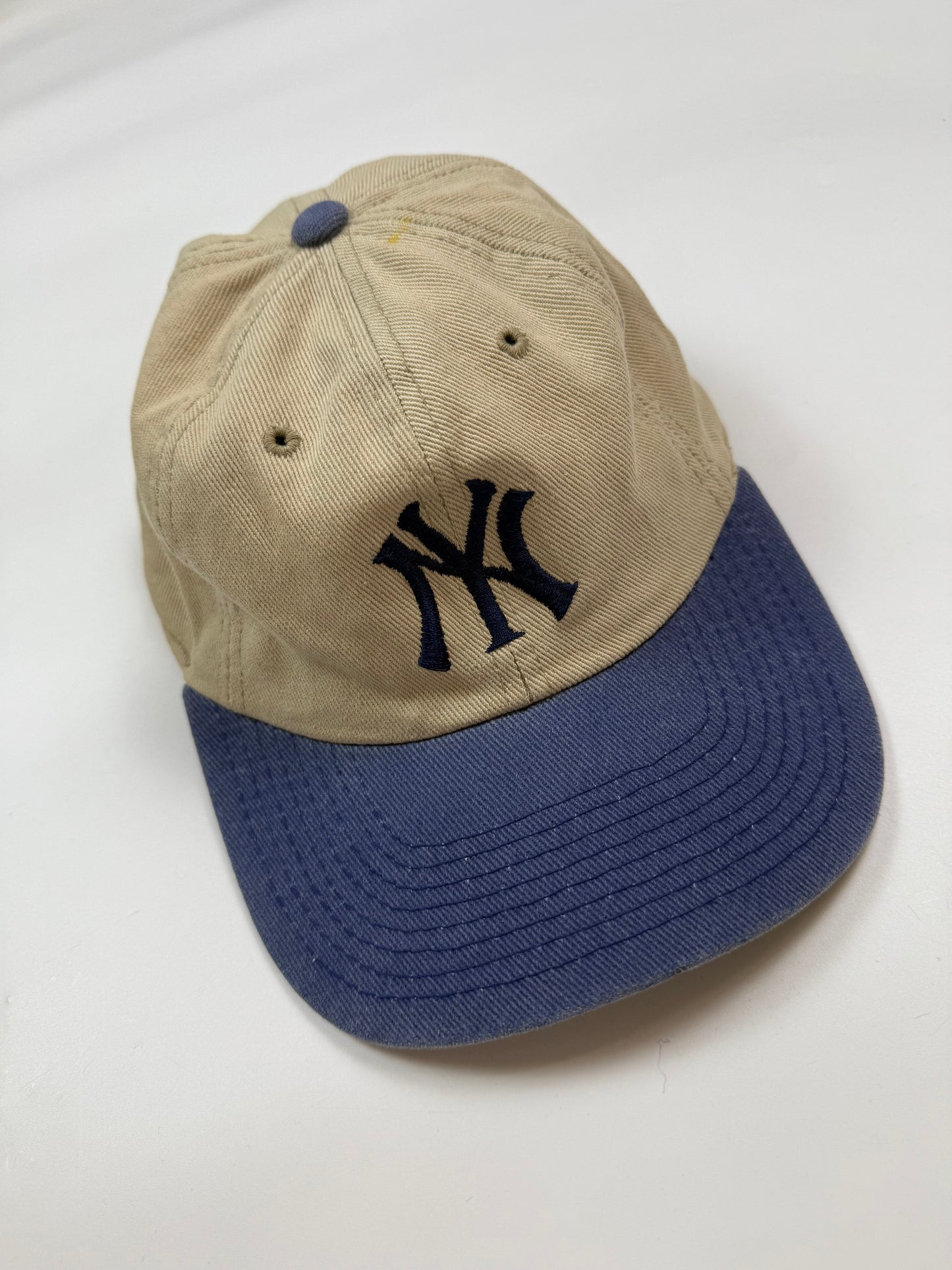Vintage 90s New York Yankees MLB cap (OS)