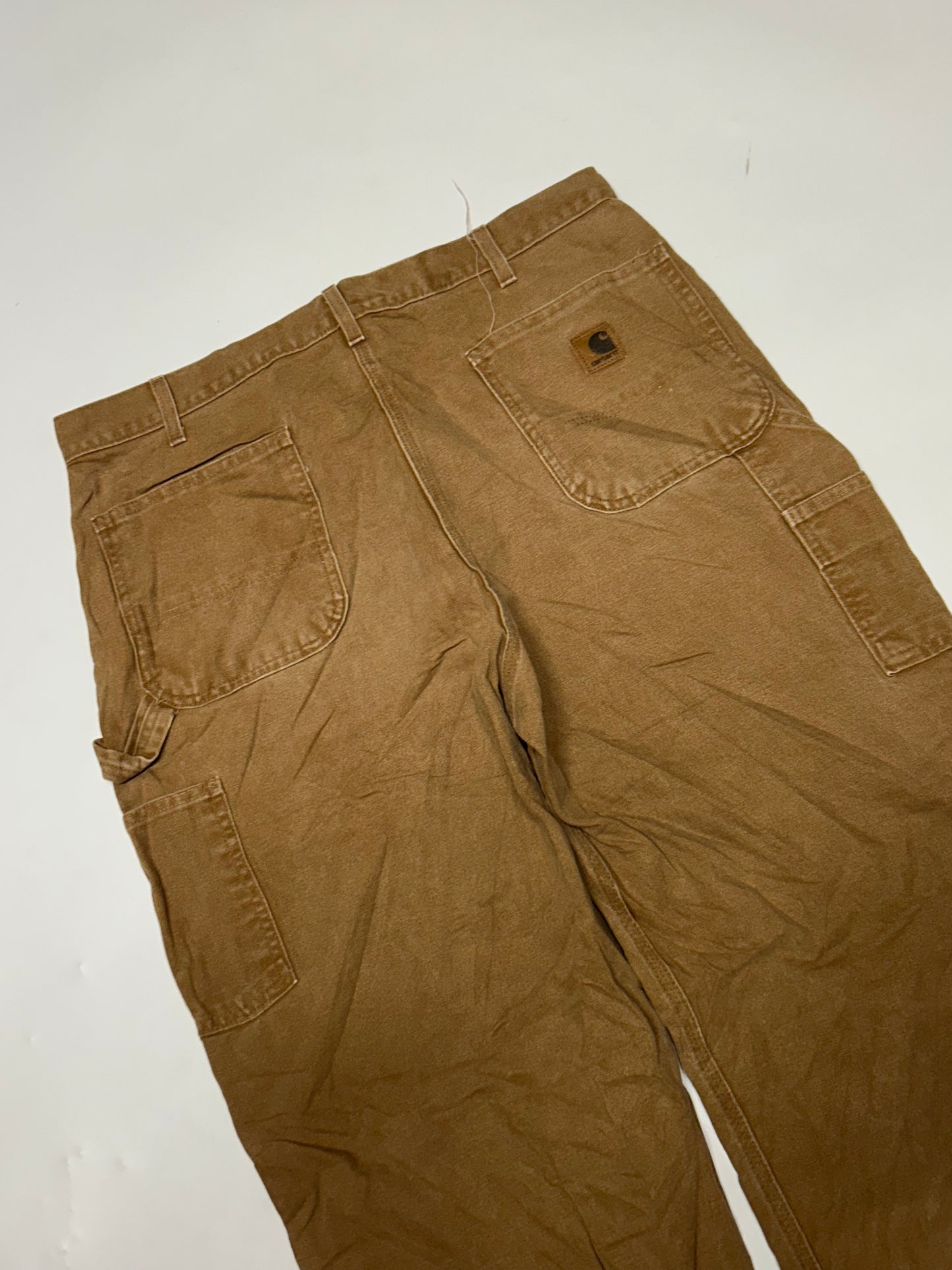 Vintage Carhartt baggy carpenter pants (W36)