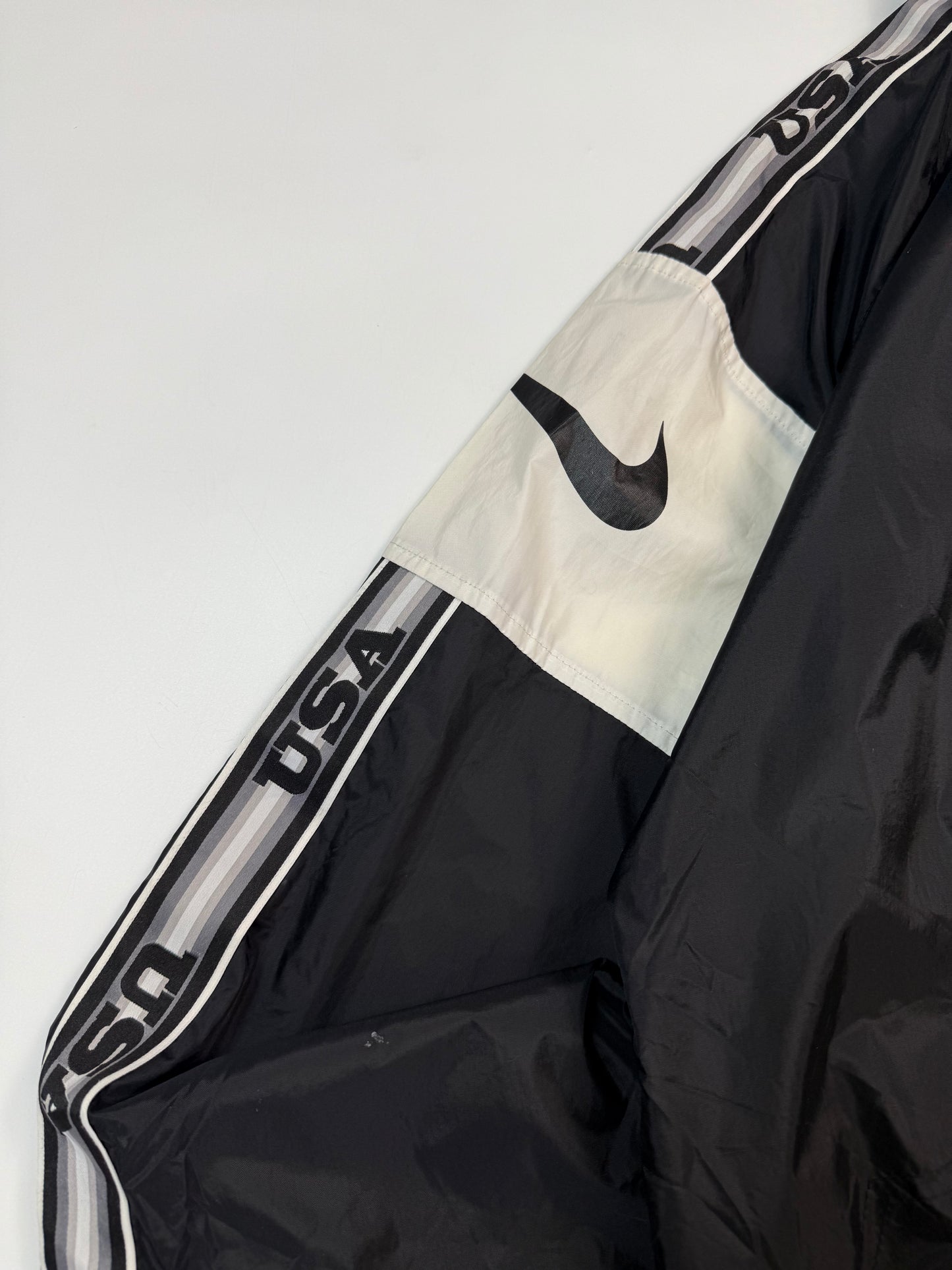 Vintage 90s Nike USA side stripe track jacket (L)