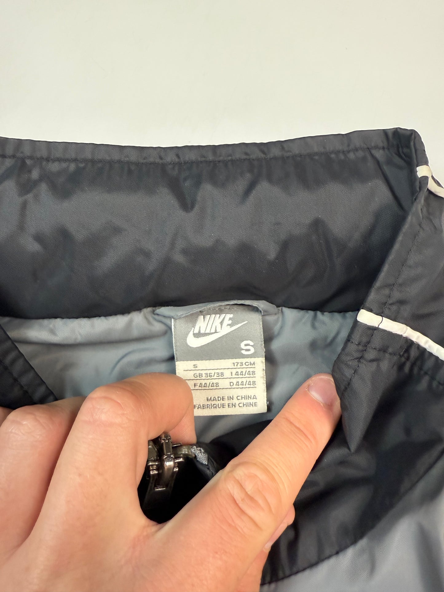 Vintage Nike mini swoosh track jacket (S)