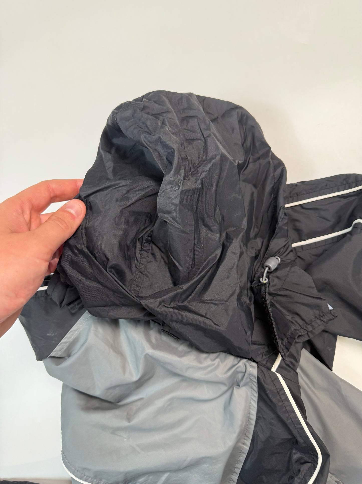 Vintage Nike mini swoosh track jacket (S)