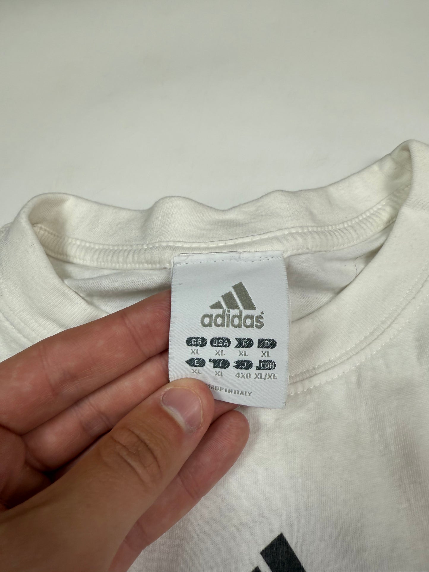 Vintage Adidas campioni graphic tee (XL)