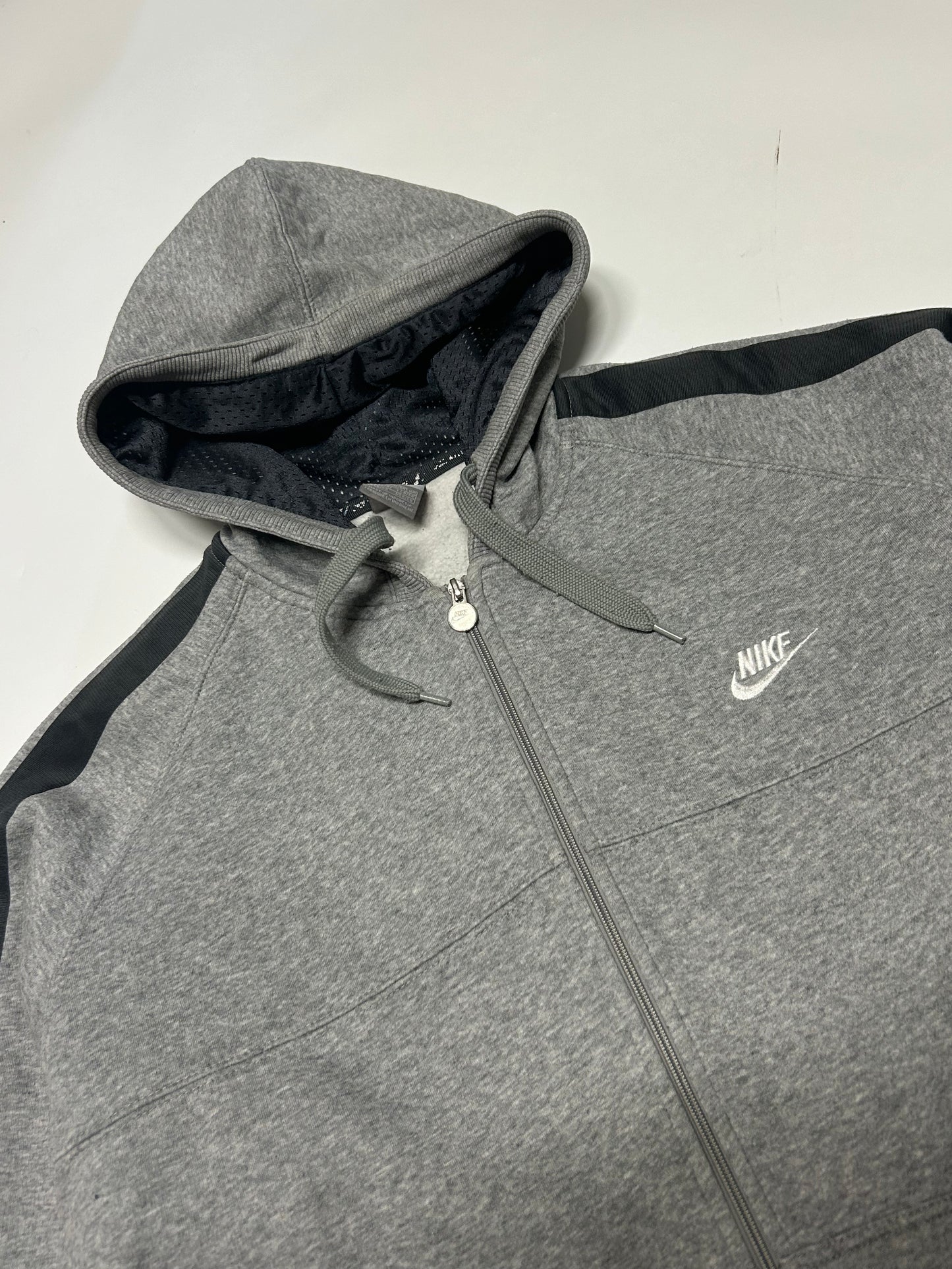 Vintage Nike zip up hoodie (XL)