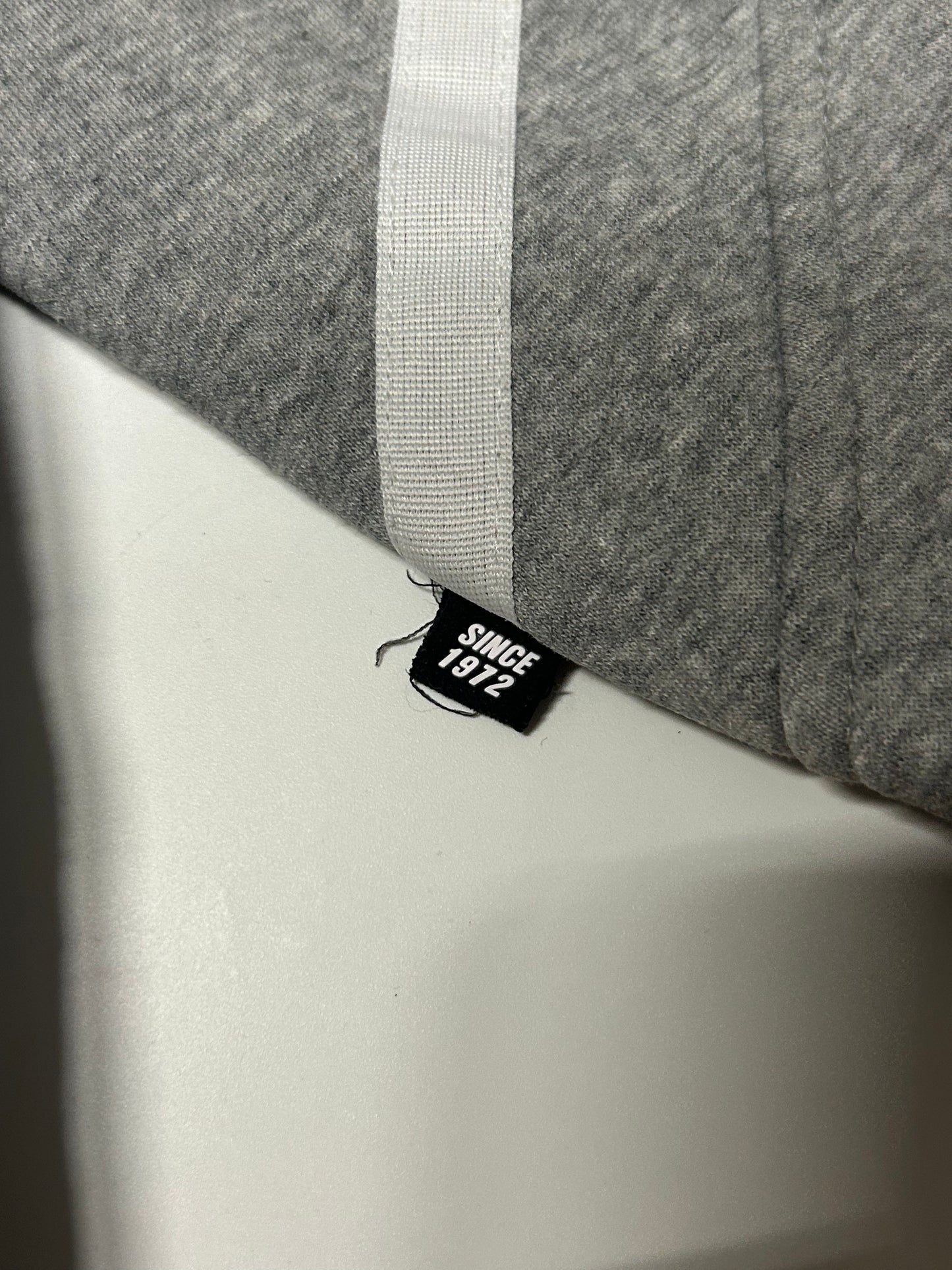 Vintage Nike zip up hoodie (XL)