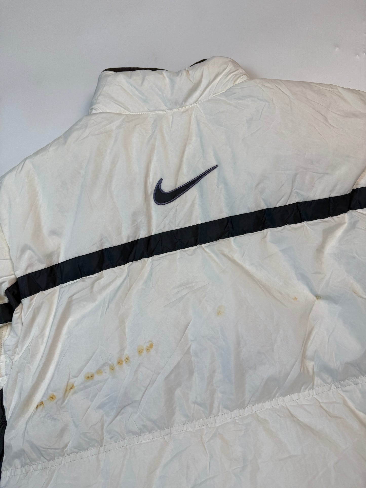 Vintage Nike mini swoosh puffer jacket (L)