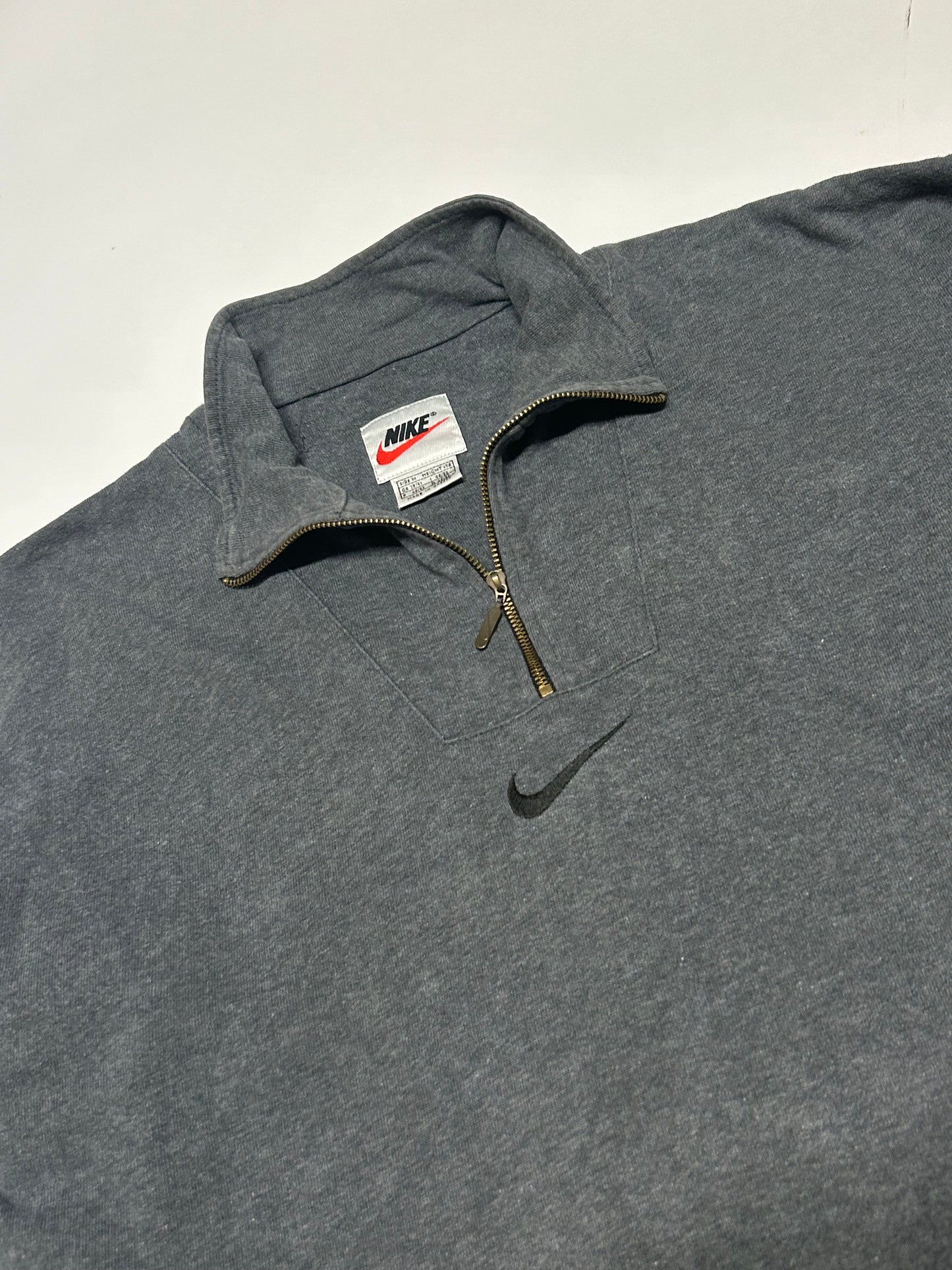 Vintage 90s Nike quarter zip sweatshirt (M)