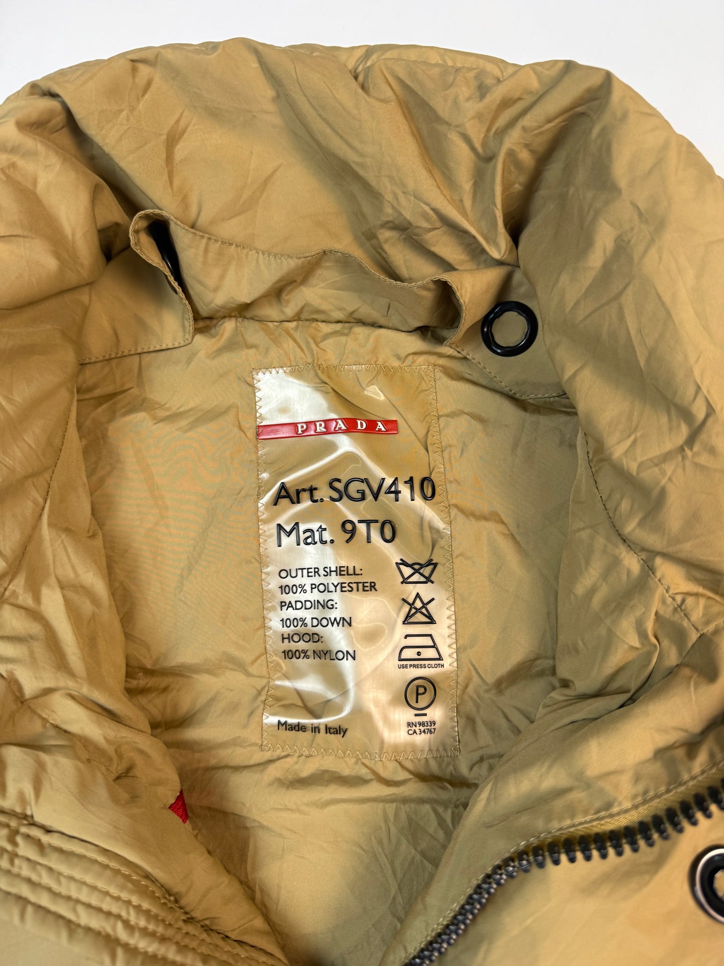 Vintage Prada gilet puffer jacket (M)