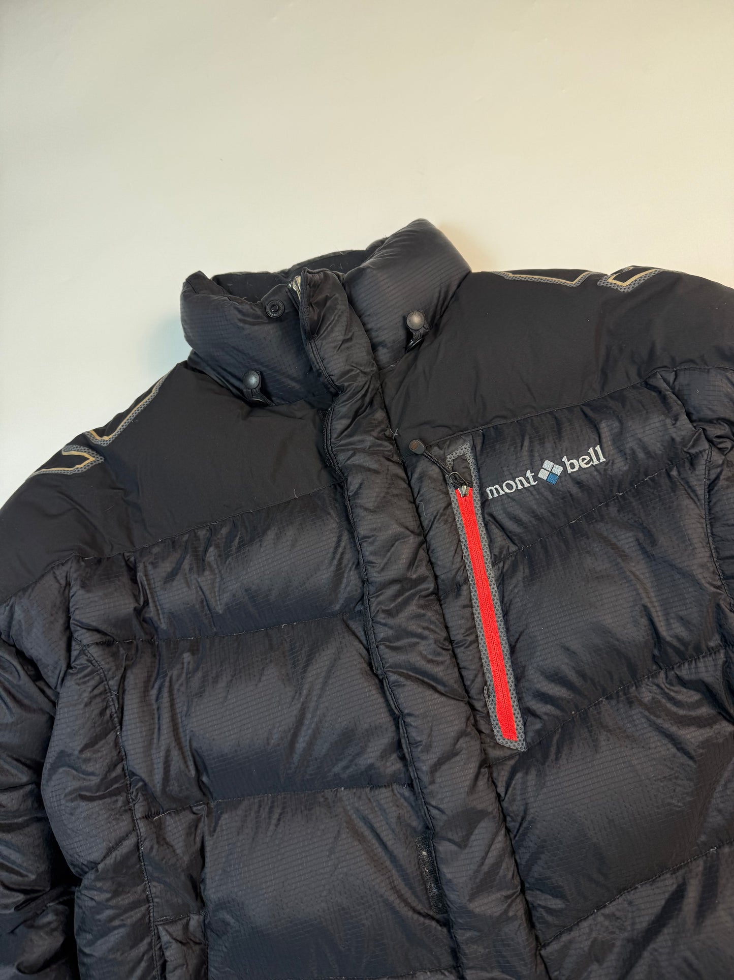 Mont bell winter puffer jacket (M)