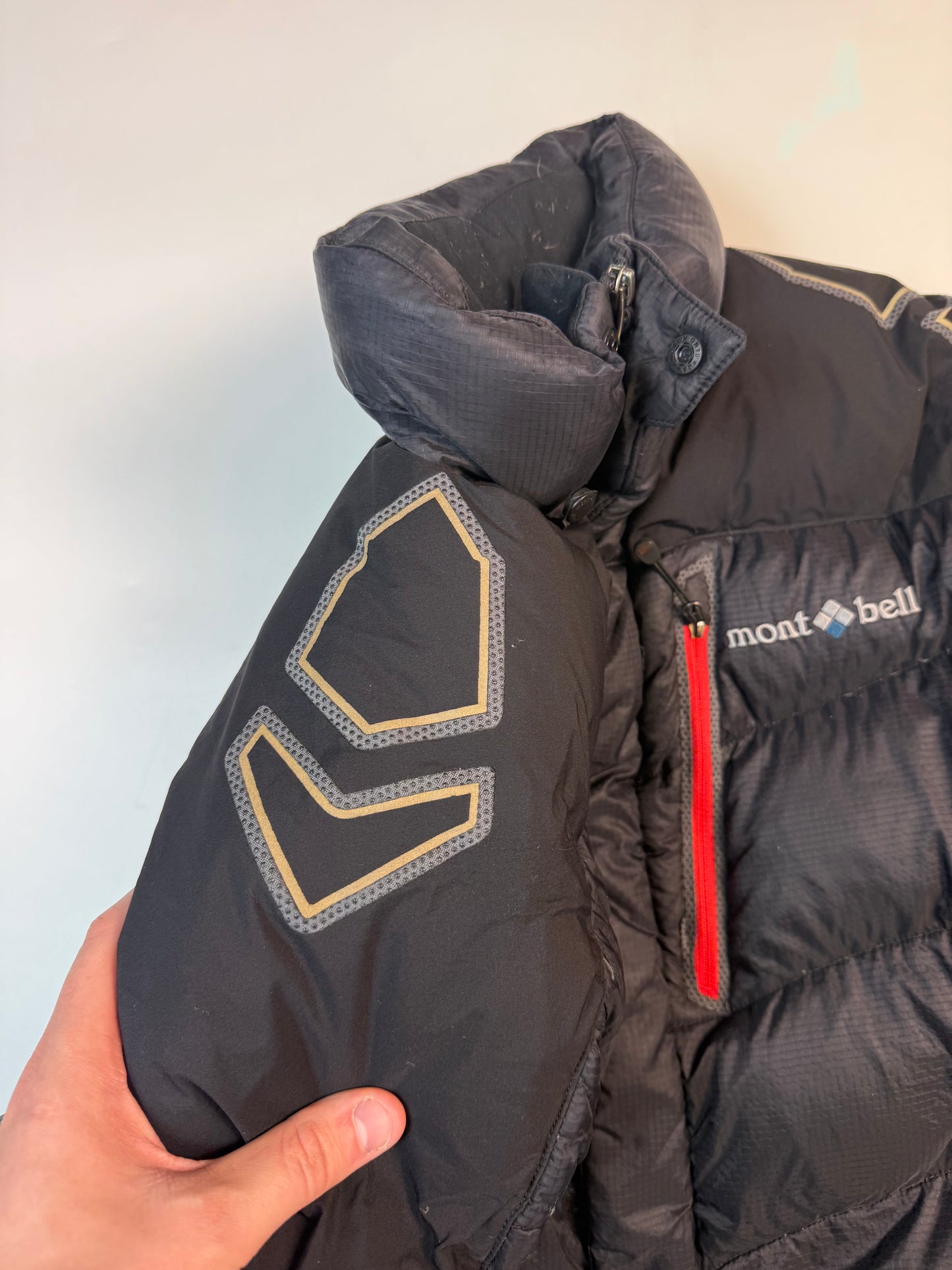 Mont bell winter puffer jacket (M)