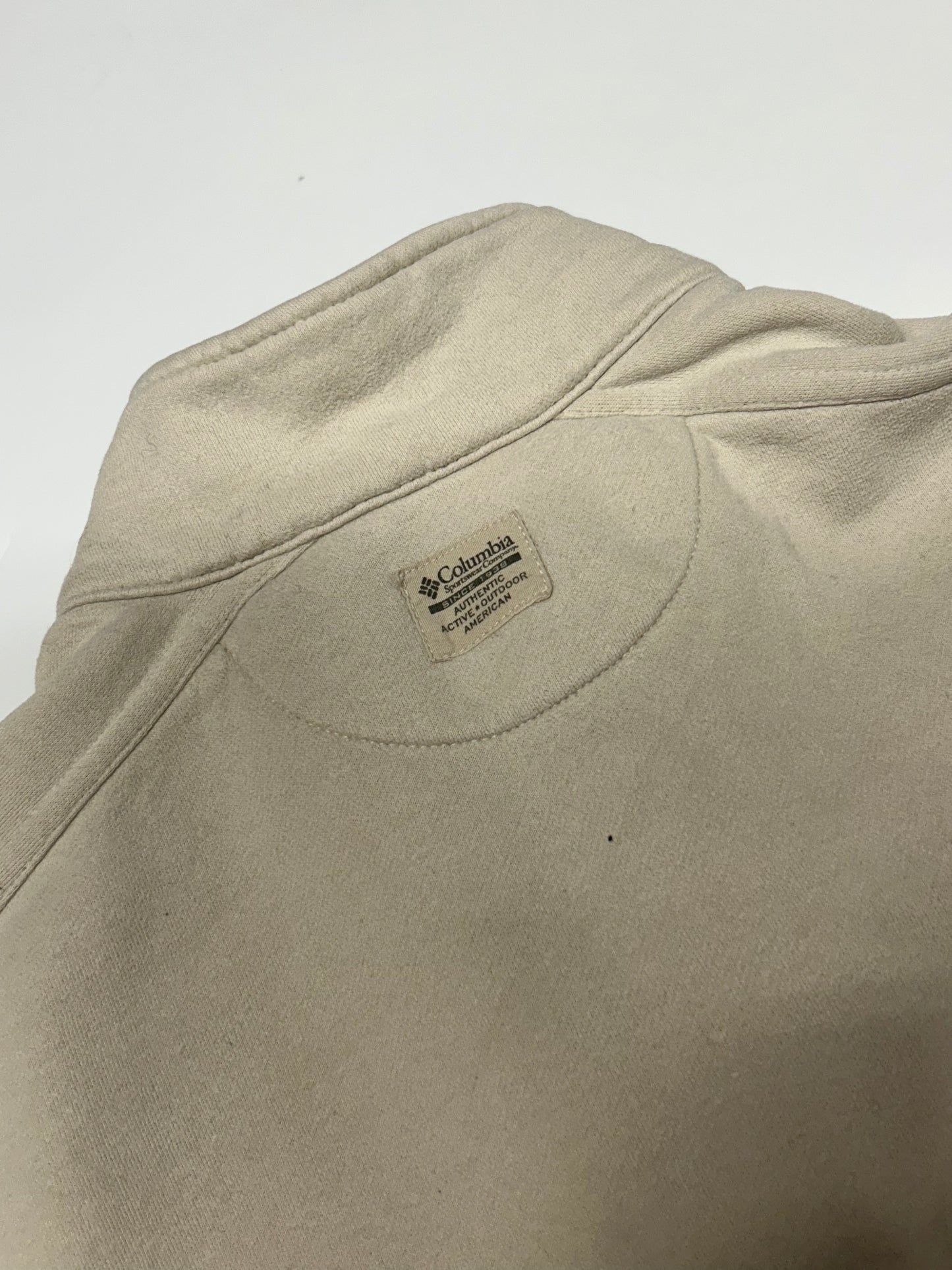 Columbia quarter zip sweatshirt (XL)