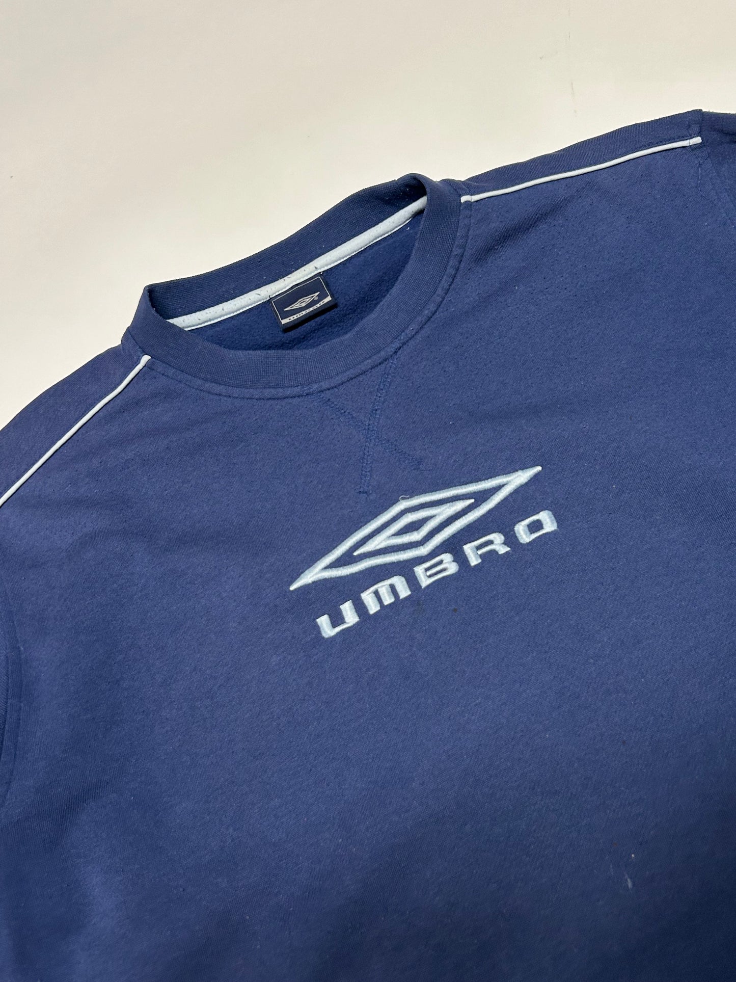 Vintage Umbro spell out sweatshirt (L)