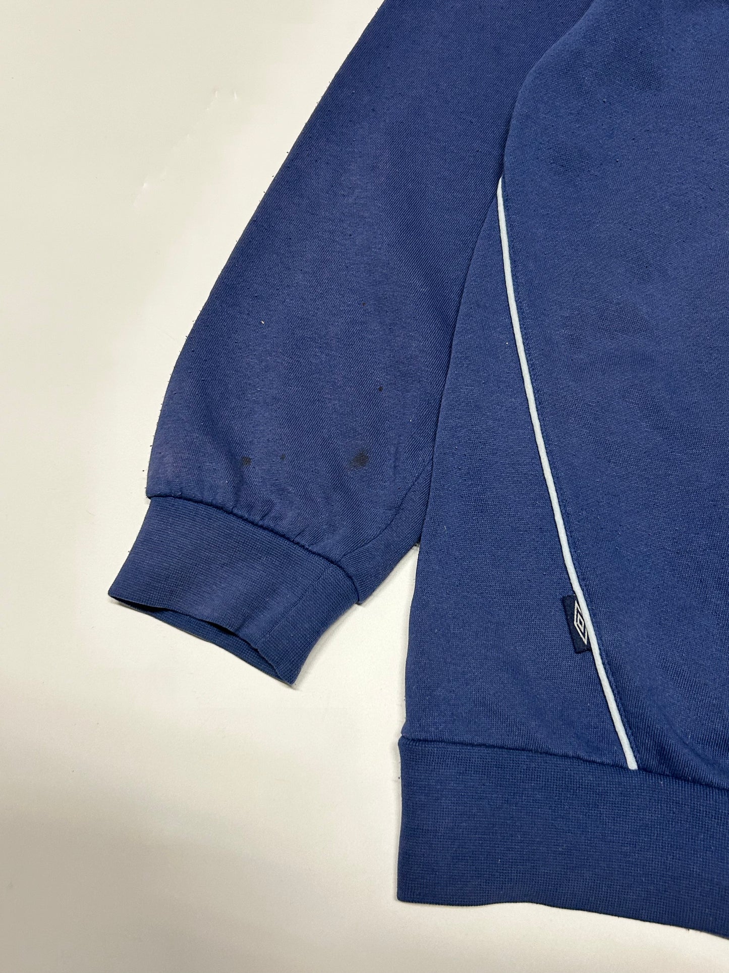 Vintage Umbro spell out sweatshirt (L)