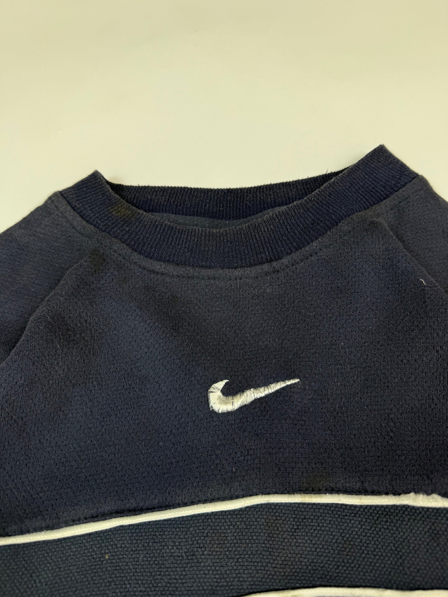 Vintage Nike centre swoosh sweatshirt (M)
