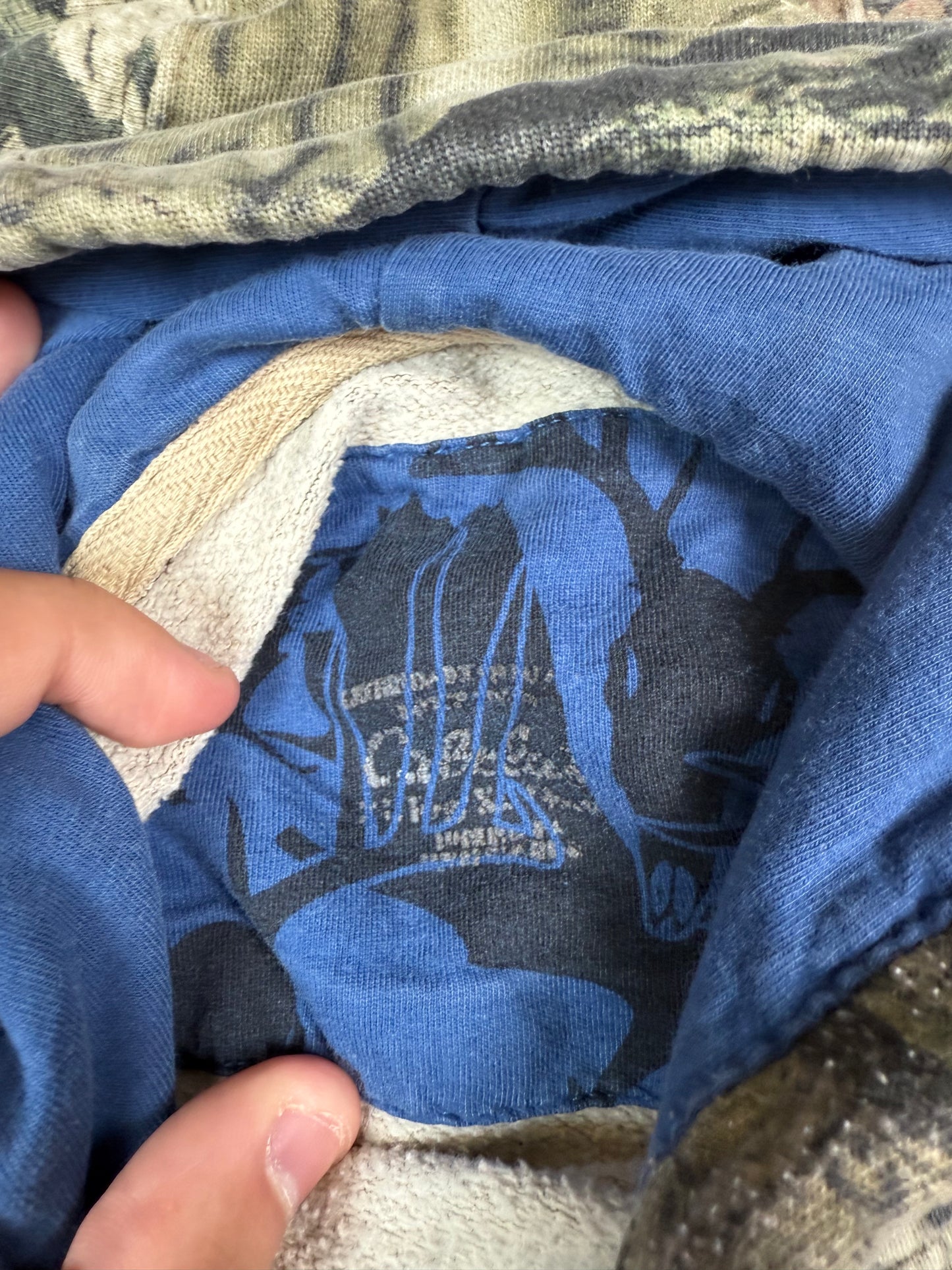 Real tree camouflage spell out hoodie (XL)