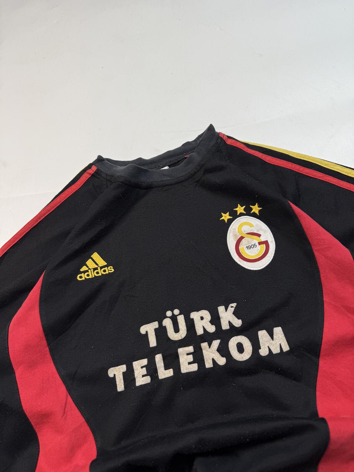 Vintage 2000s Galatasaray Adidas football sweatshirt (S)
