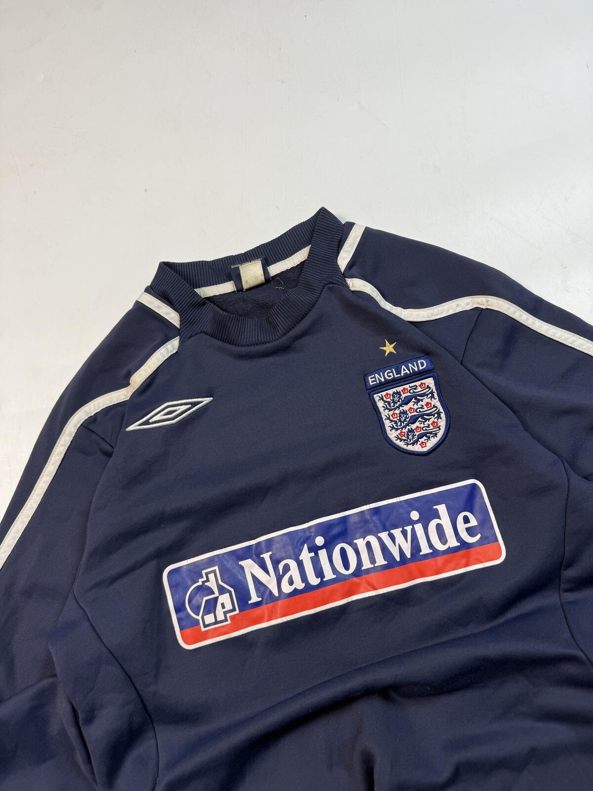 Vintage England 2004/05 Umbro football sweatshirt (S)