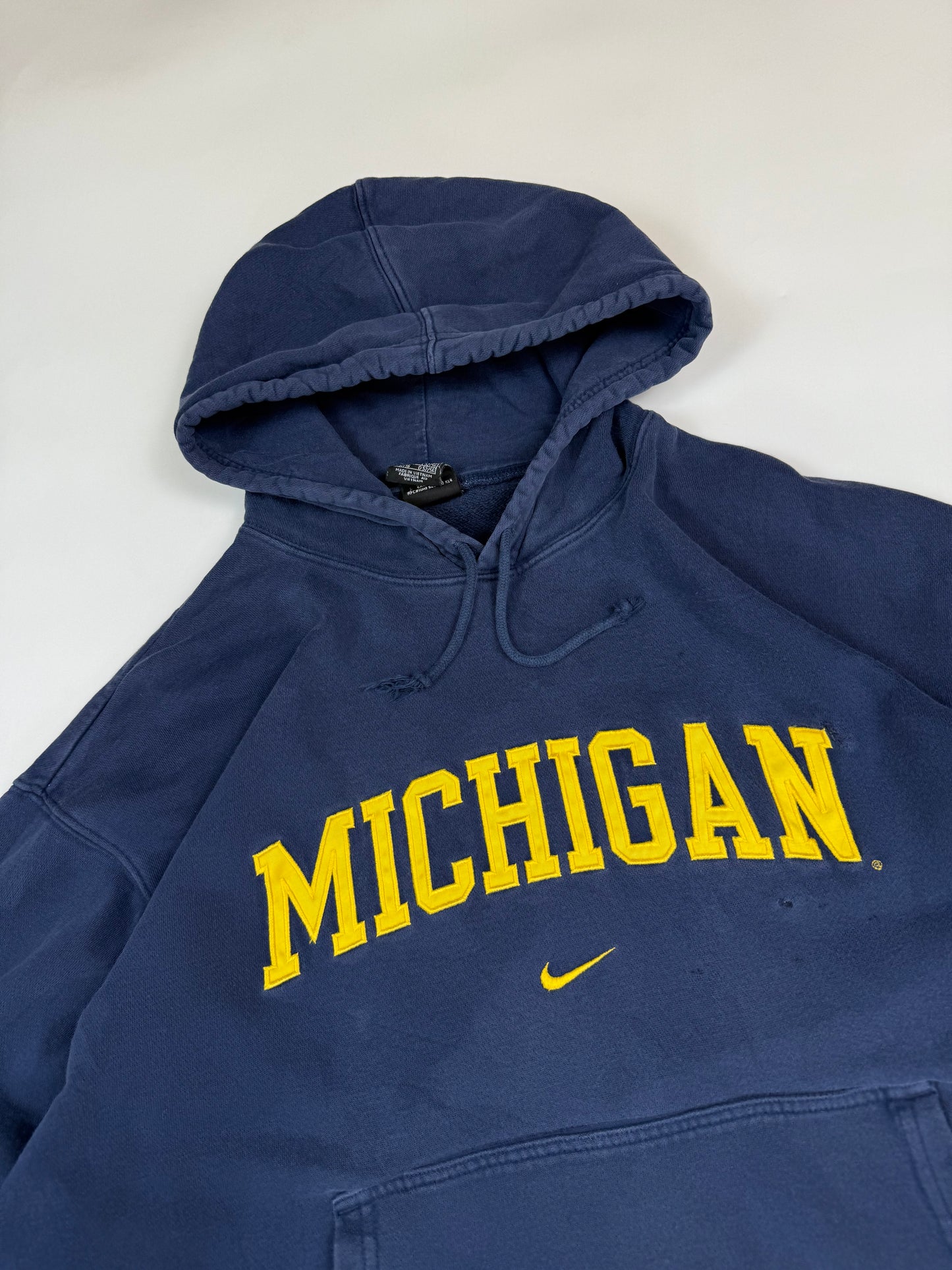 Vintage 90s Michigan Nike centre swoosh hoodie (L)