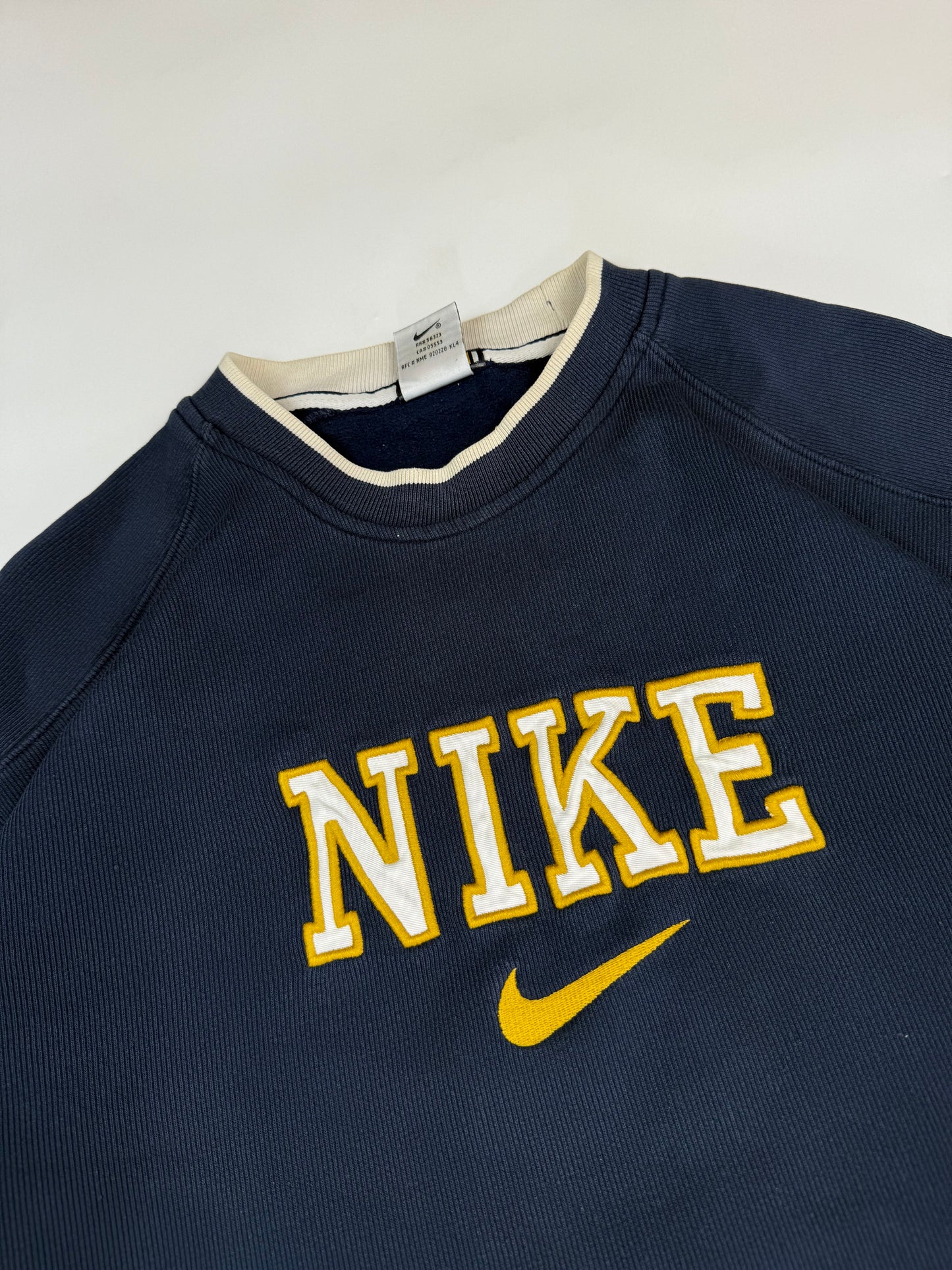 Vintage 90s Nike spell out sweatshirt (L)