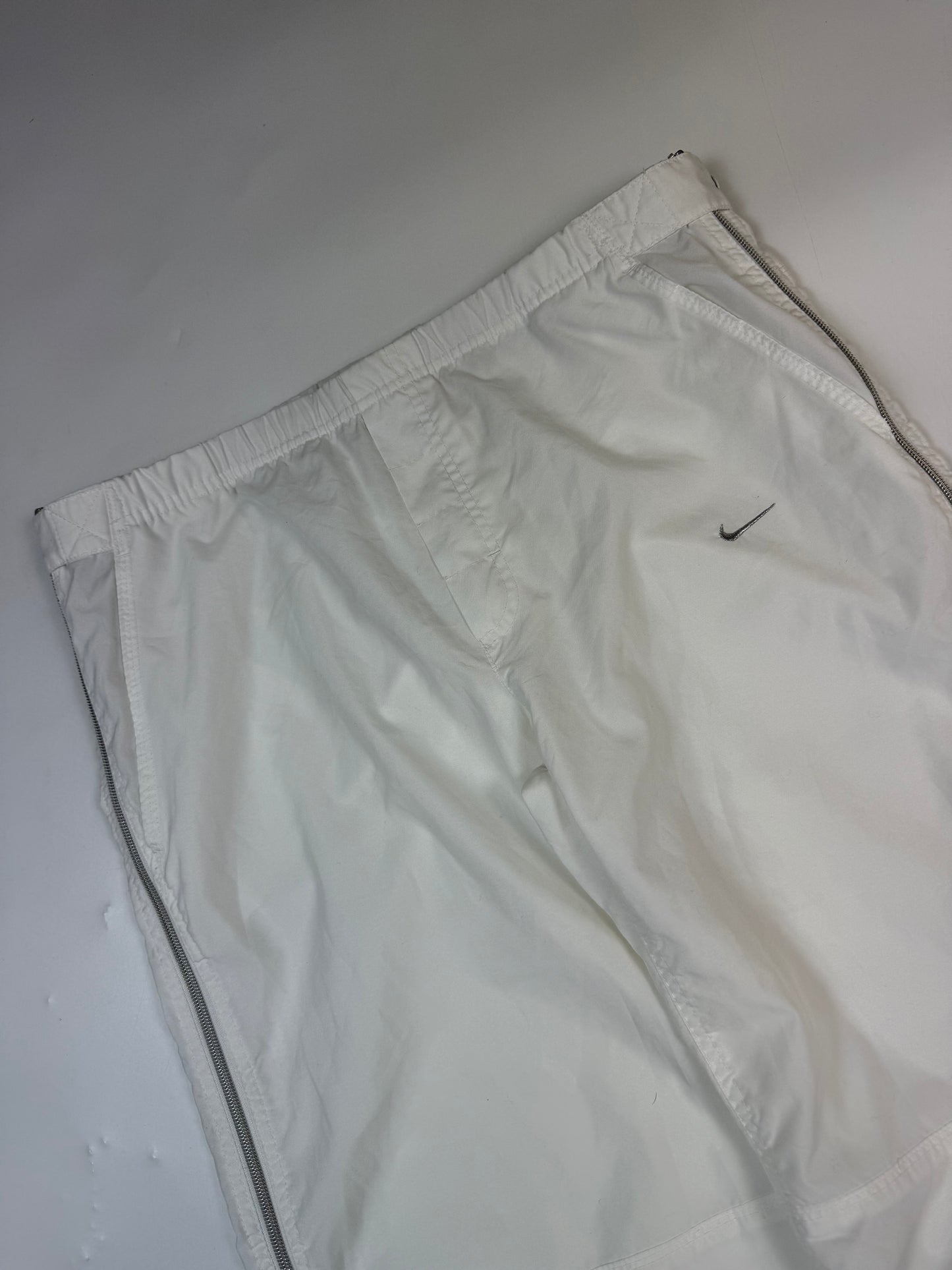 Vintage Nike baggy track pants (L)