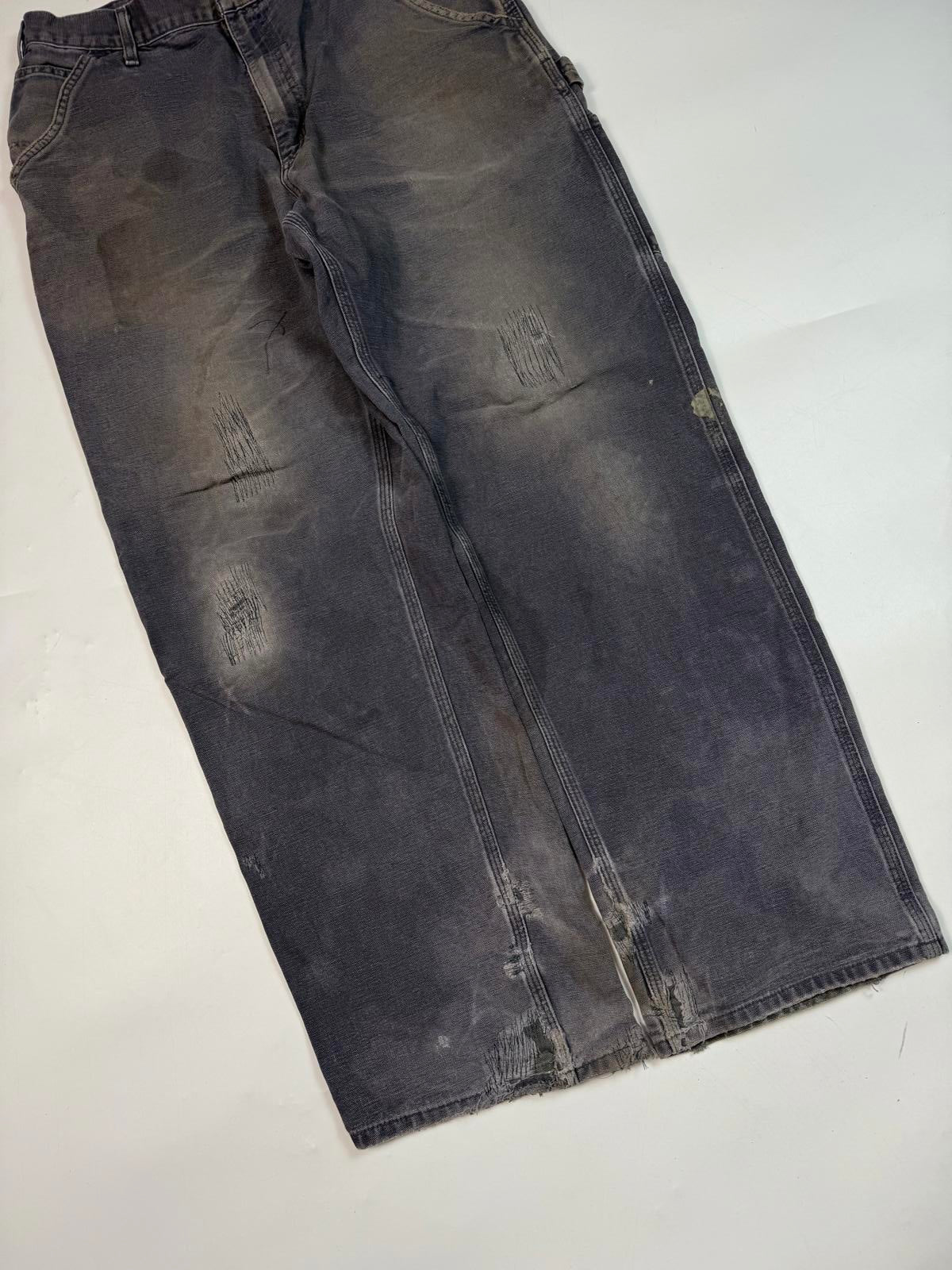 Carhartt baggy carpenter pants (W34)