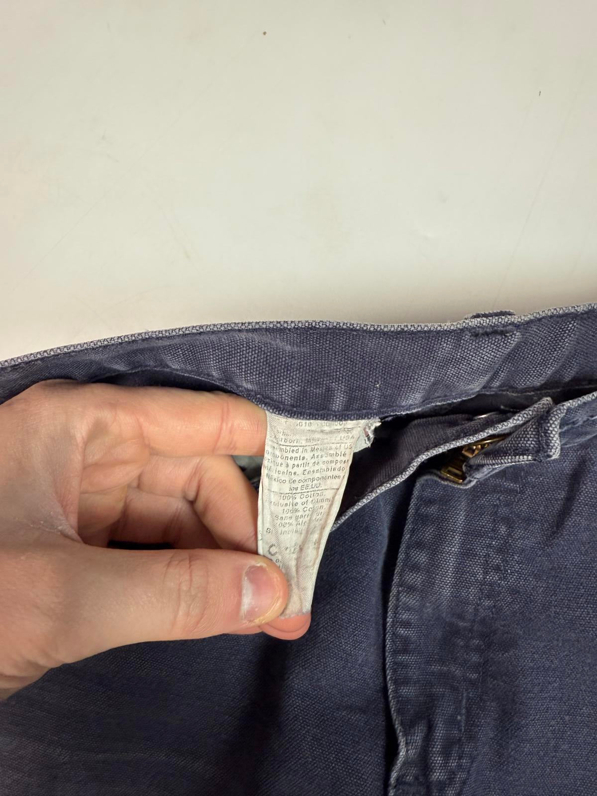 Vintage Carhartt baggy carpenter pants (W30)