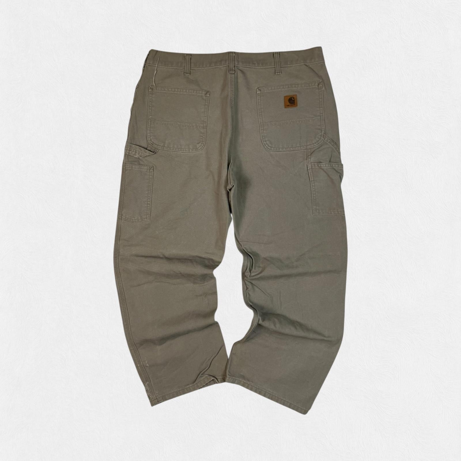 Carhartt baggy carpenter pants (W38)