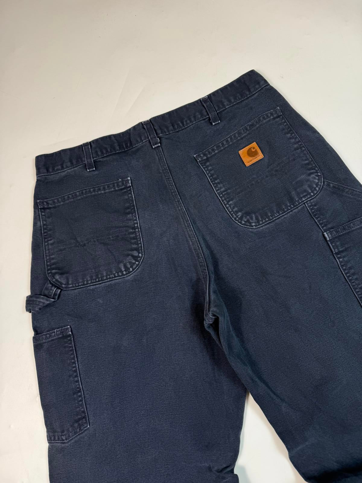 Carhartt baggy carpenter pants (W36)