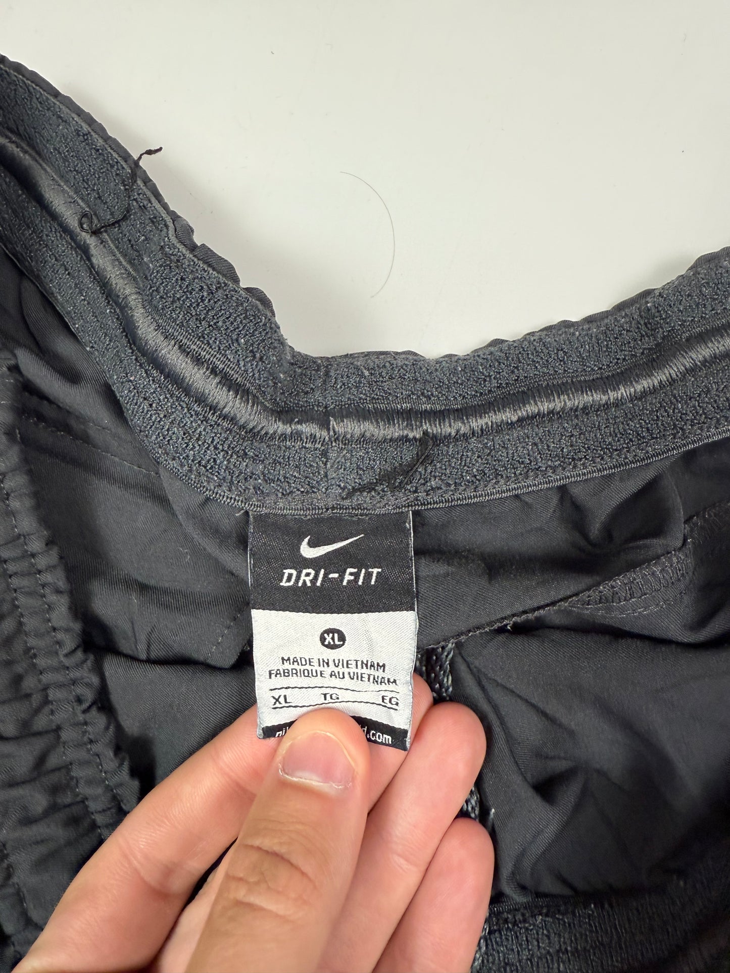 Vintage Nike court sport shorts (XL)