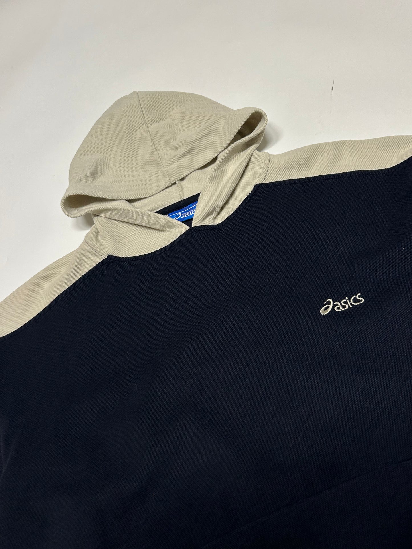 Vintage Asics hoodie (XXL)