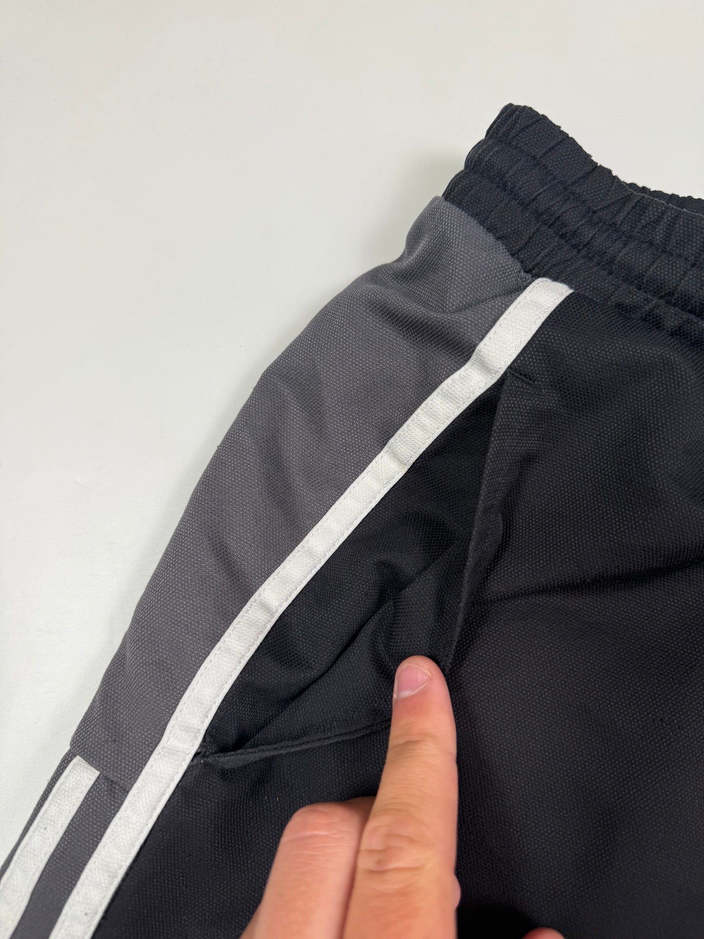 Vintage Germany 2000/01 Adidas training football shorts (M)