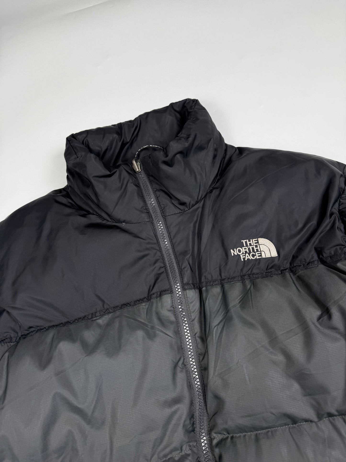 The North Face nuptse 700 puffer jacket (M)