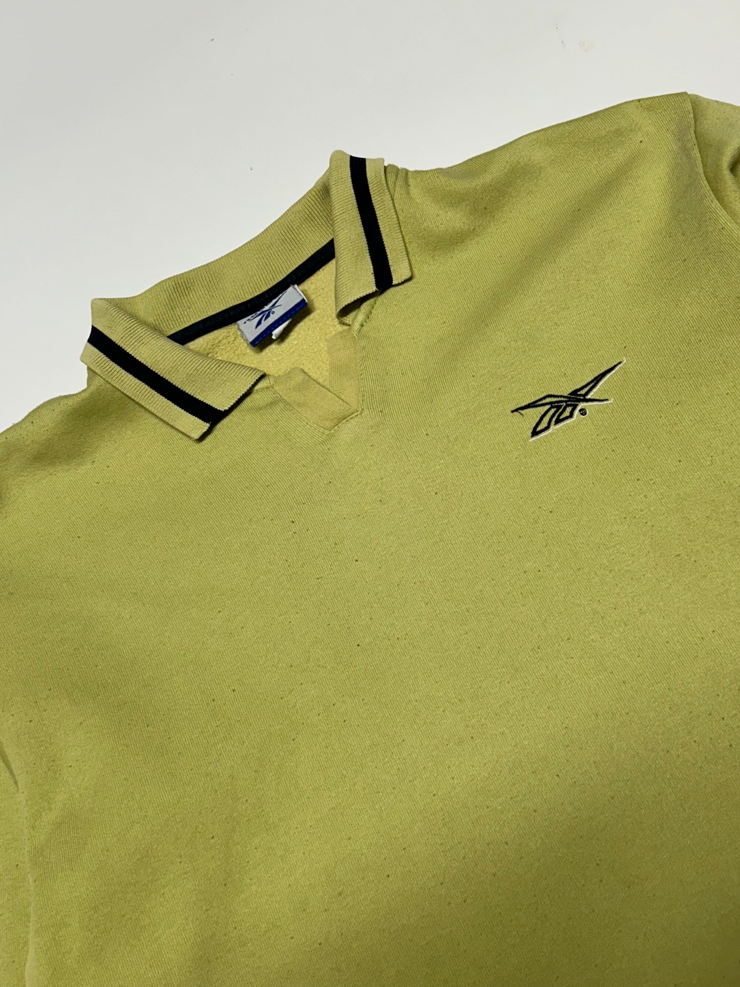 Vintage Reebok collared sweatshirt (S)