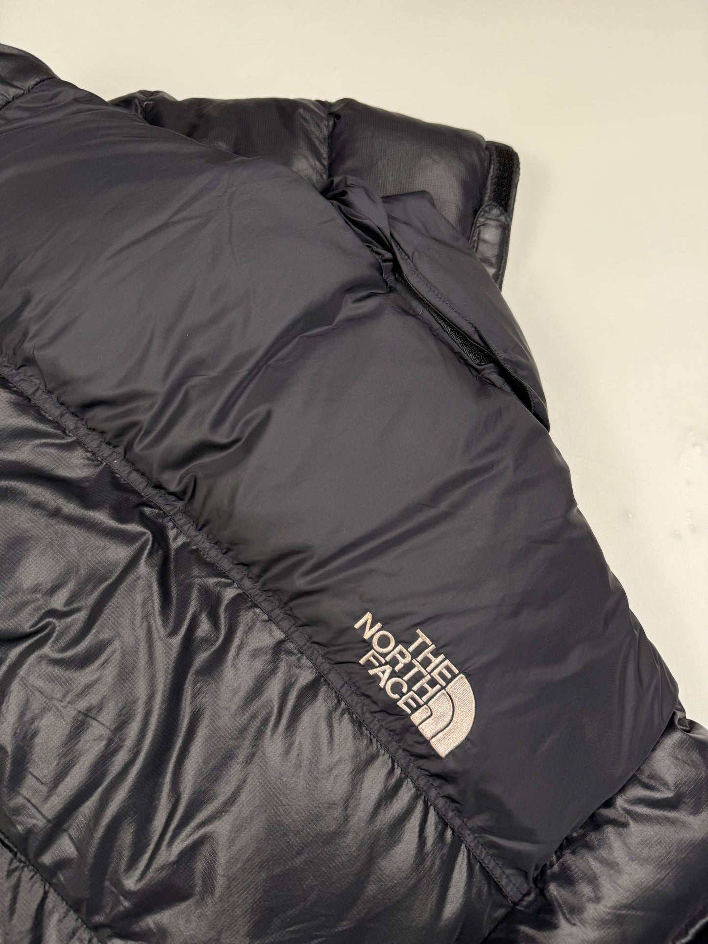 Vintage The North Face nuptse 700 puffer jacket (M)