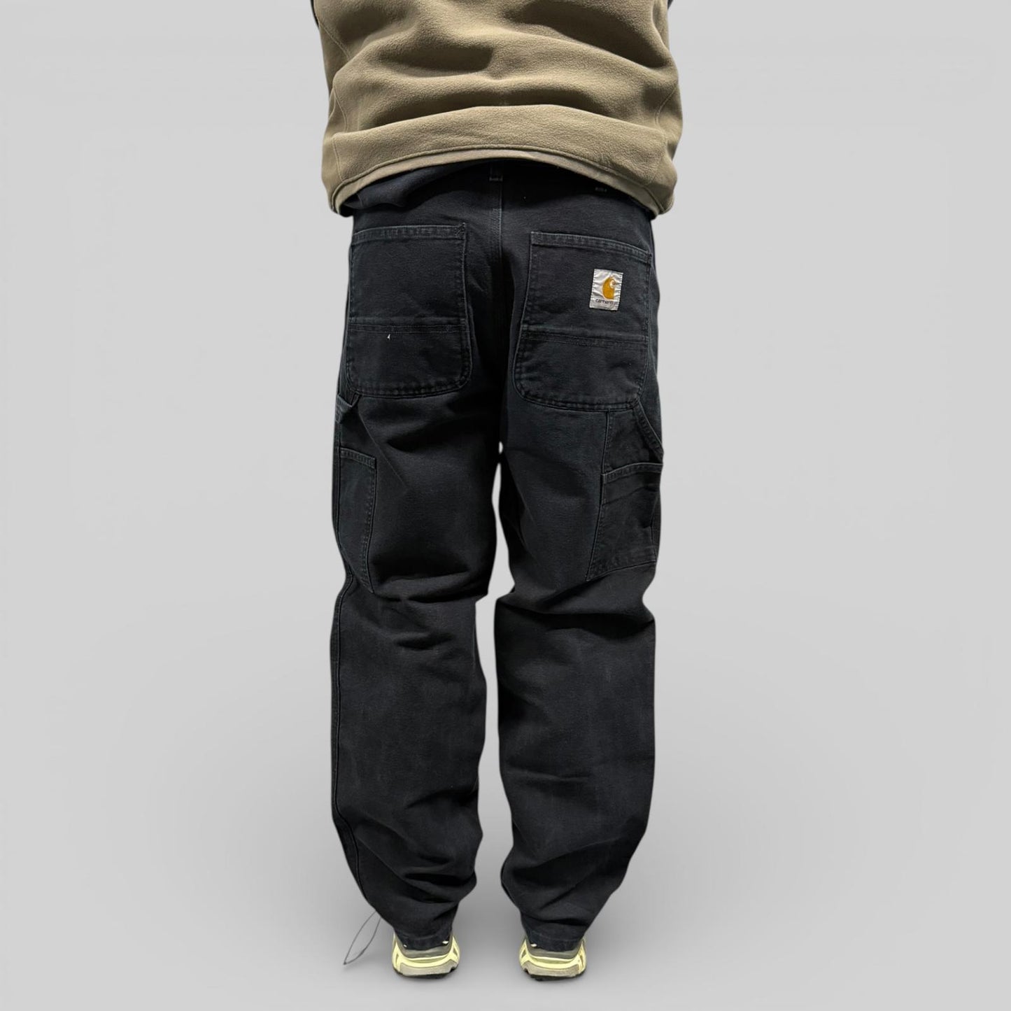 Carhartt baggy carpenter pants (W32)