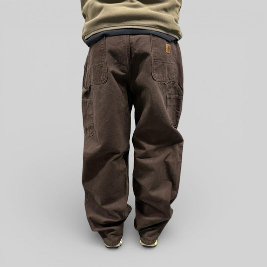 Vintage Carhartt baggy carpenter pants (W38)