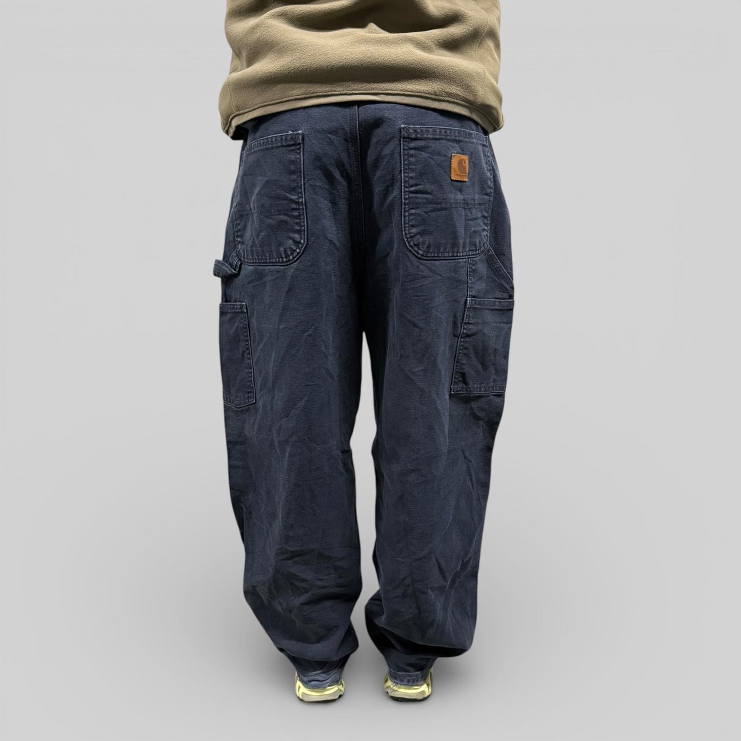 Carhartt baggy carpenter pants (W36)