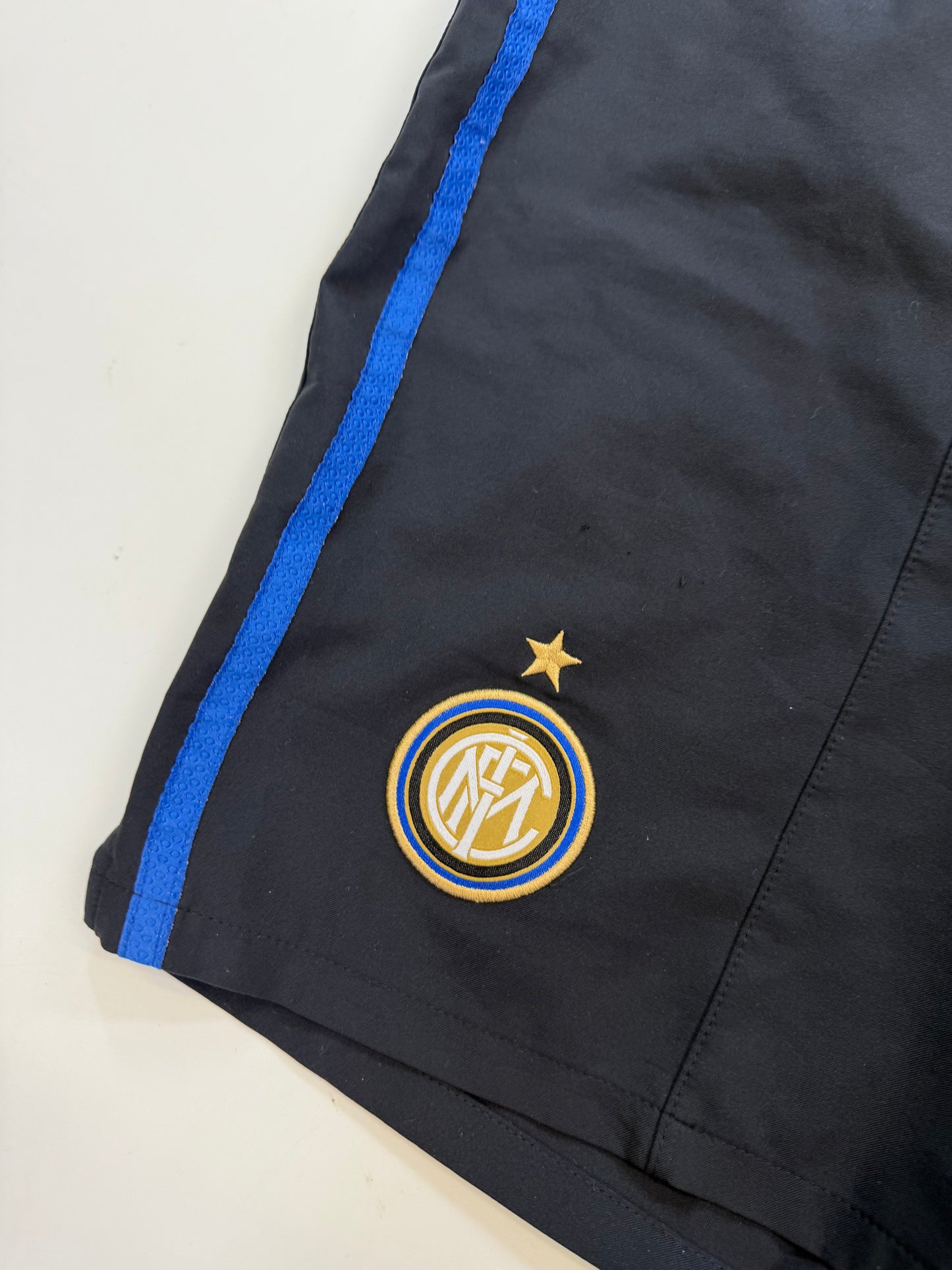 Inter Milan 2011/12 Nike football shorts (L)