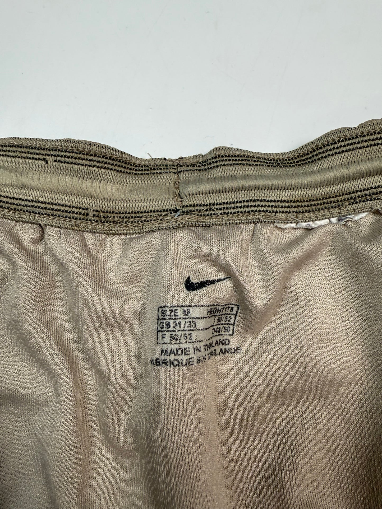Vintage Barcelona 2003-05 Nike away football shorts (M)