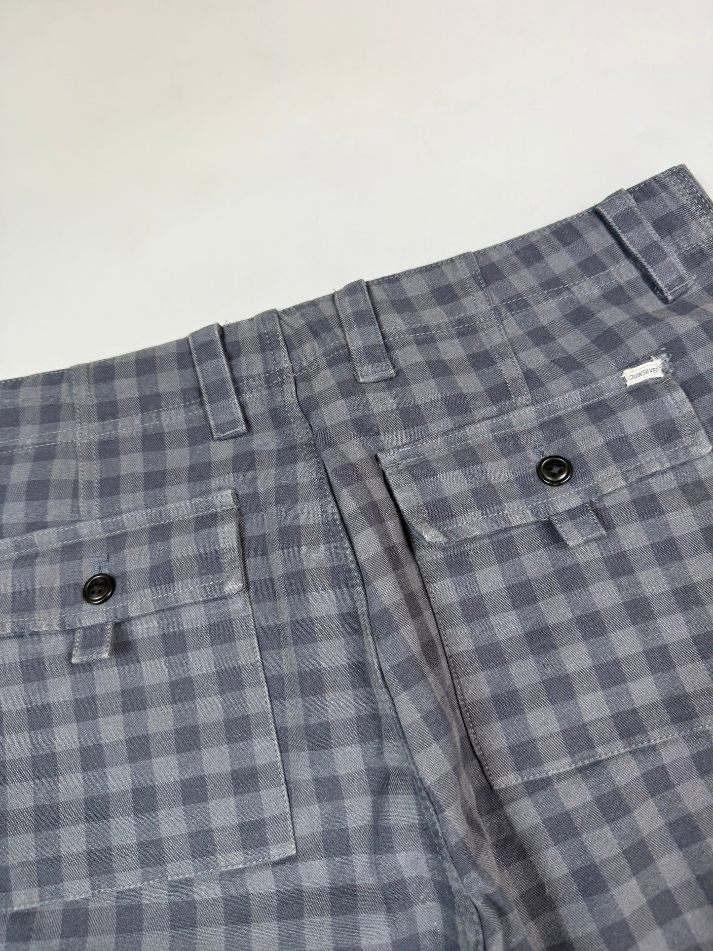 Quiksilver baggy checkered cargo shorts (W33)