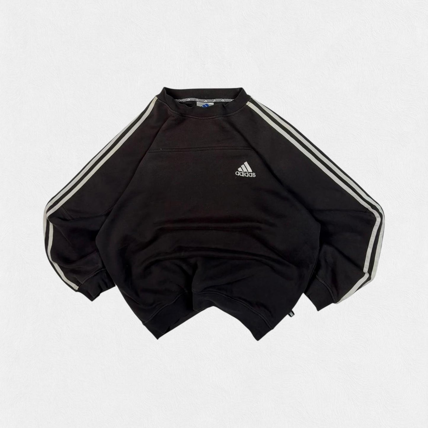 Vintage Adidas small logo sweatshirt (L)
