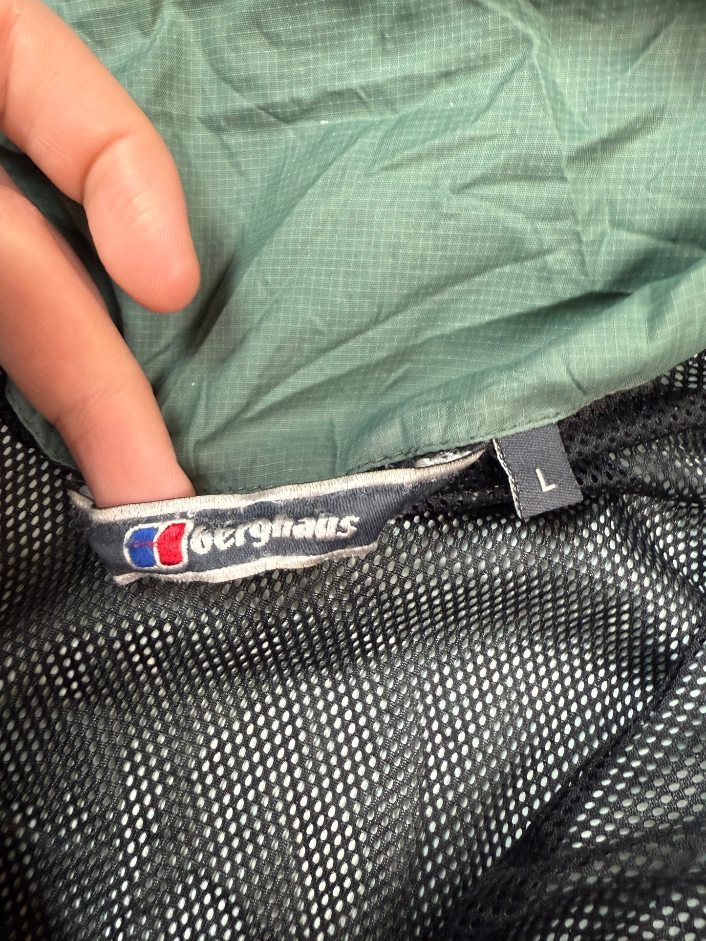 Vintage Berghaus rain jacket (L)