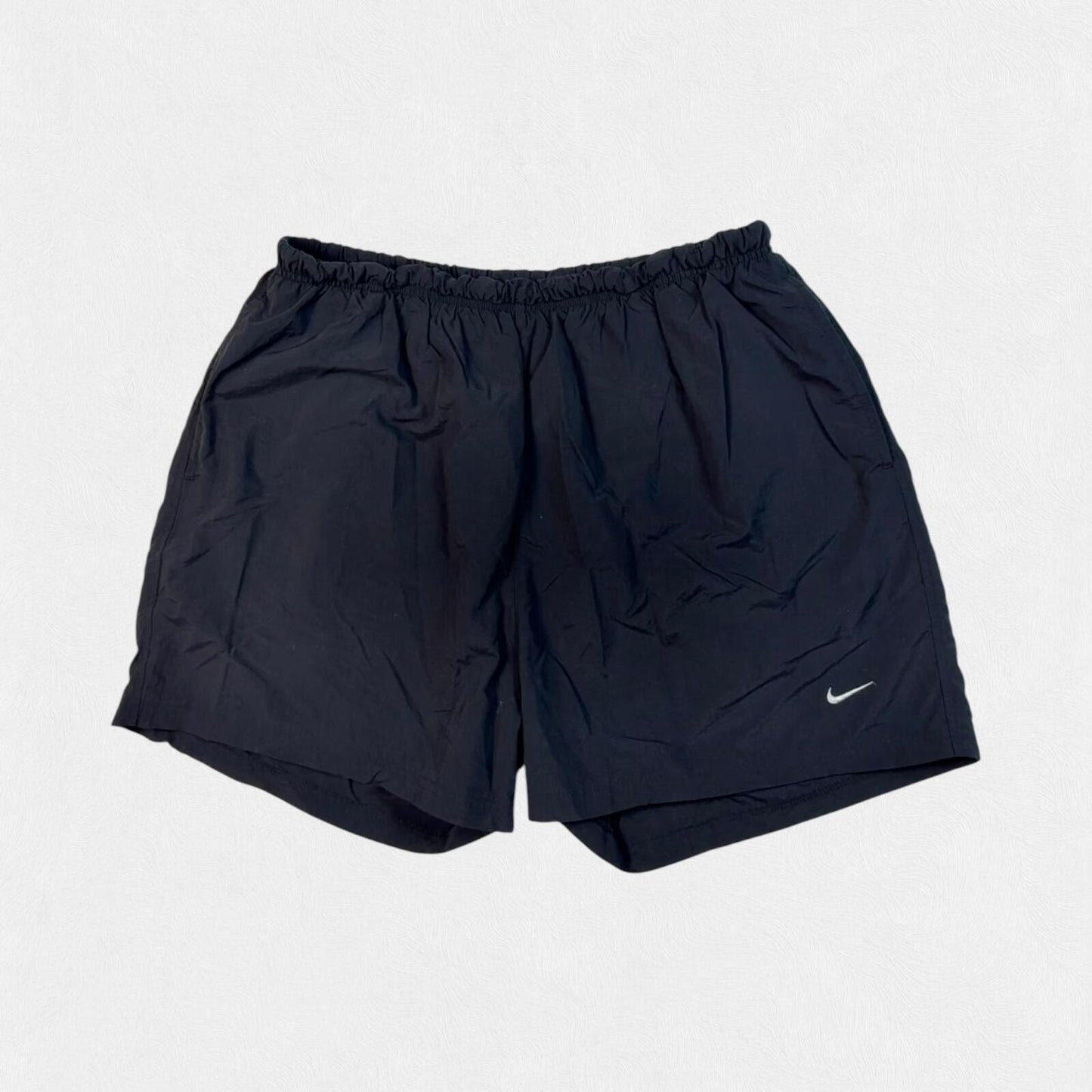 Vintage 90s Nike sport shorts (M)