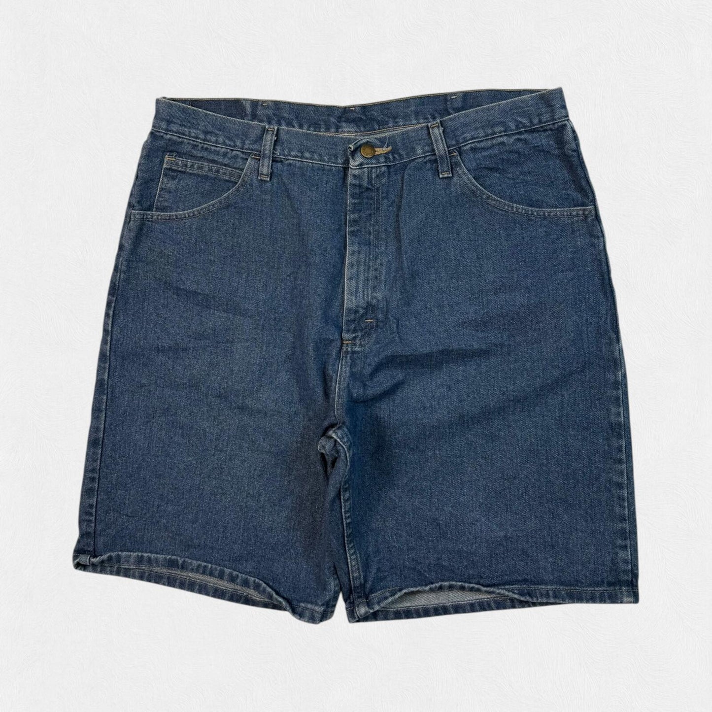 Wrangler baggy denim jean jorts shorts (W38)