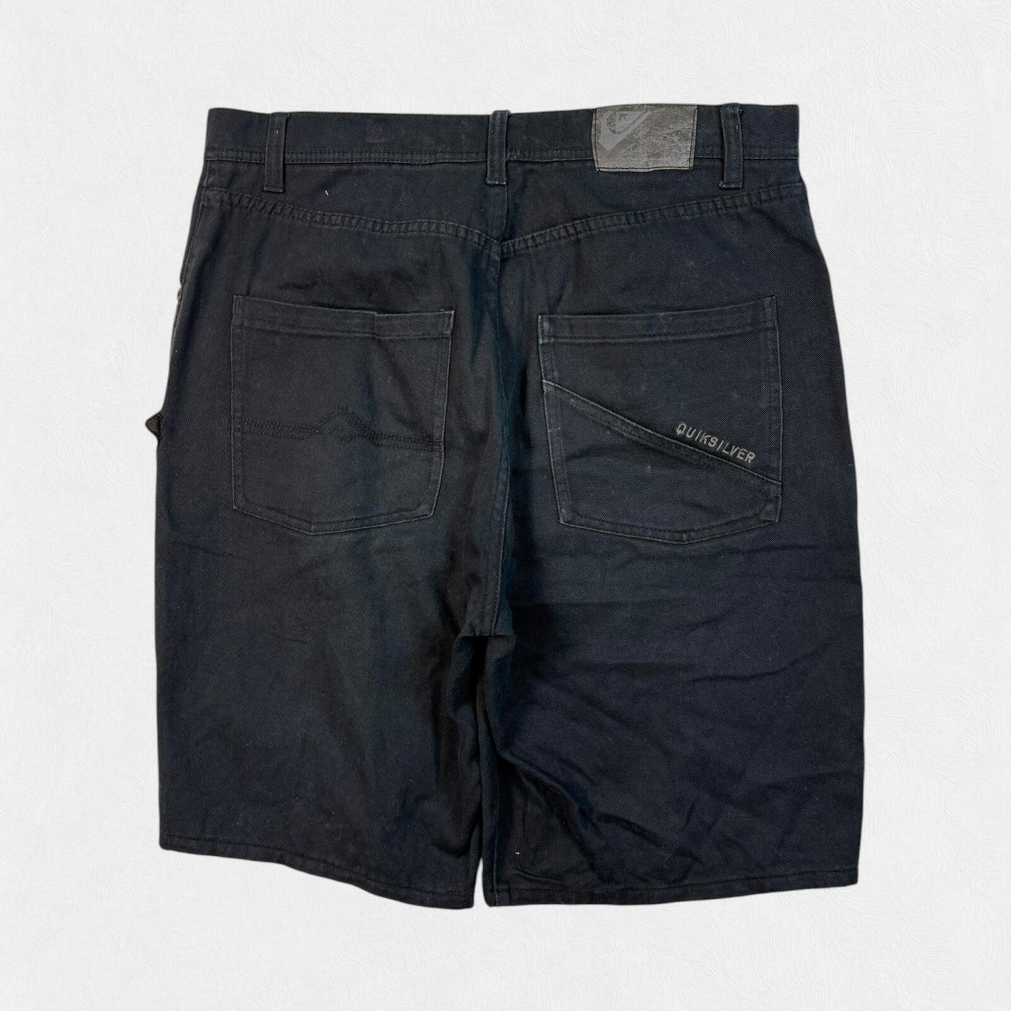 Vintage Y2K Quiksilver baggy shorts (W36)