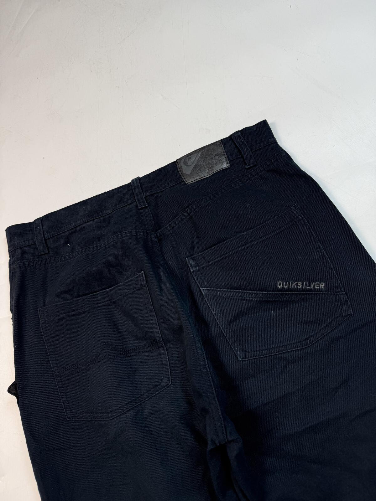 Vintage Y2K Quiksilver baggy shorts (W36)