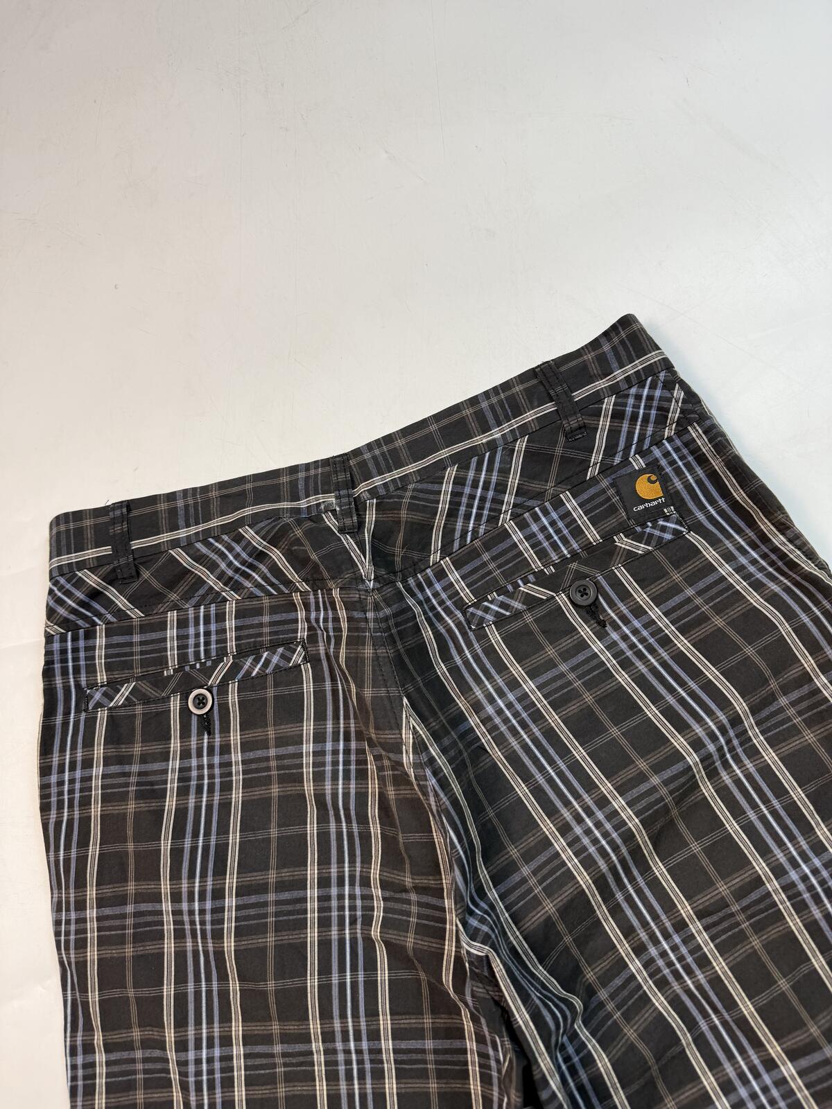 Carhartt WIP baggy checkered bermuda shorts (W34)