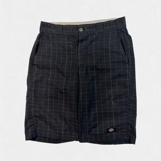 Dickies baggy checkered shorts (W32)