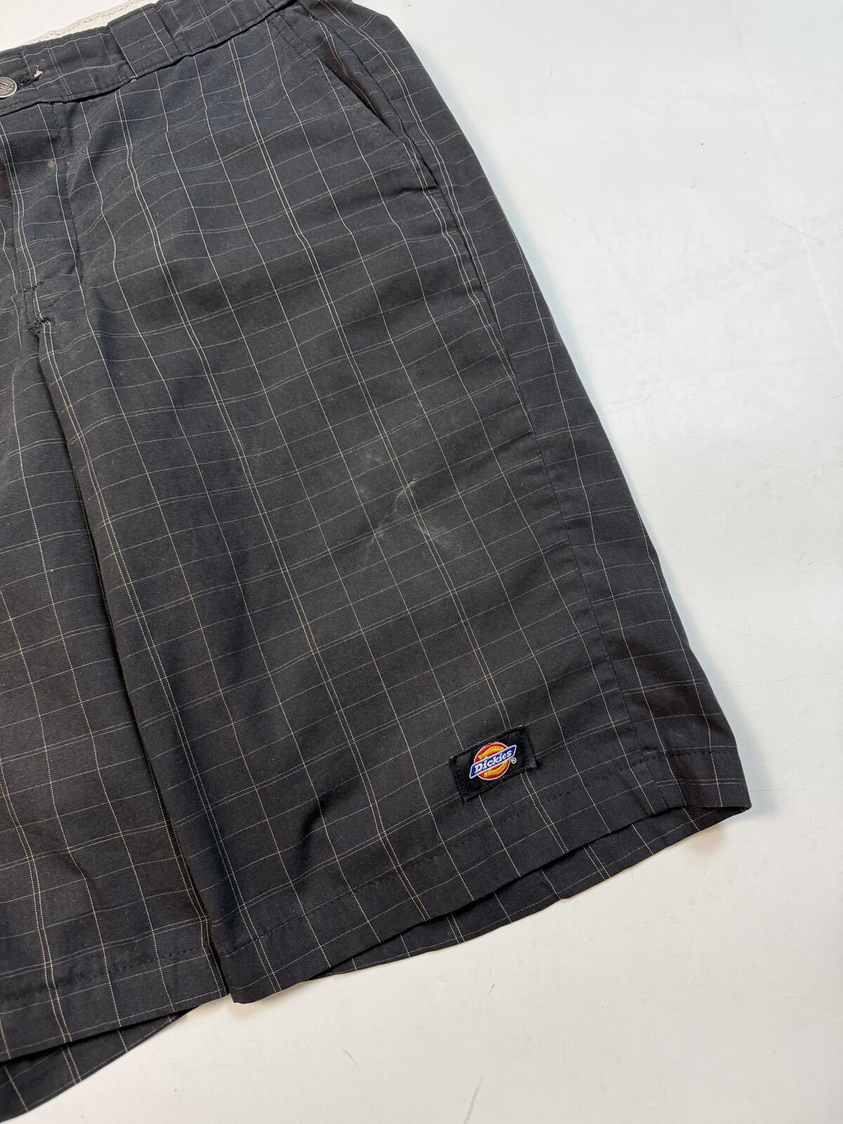 Dickies baggy checkered shorts (W32)