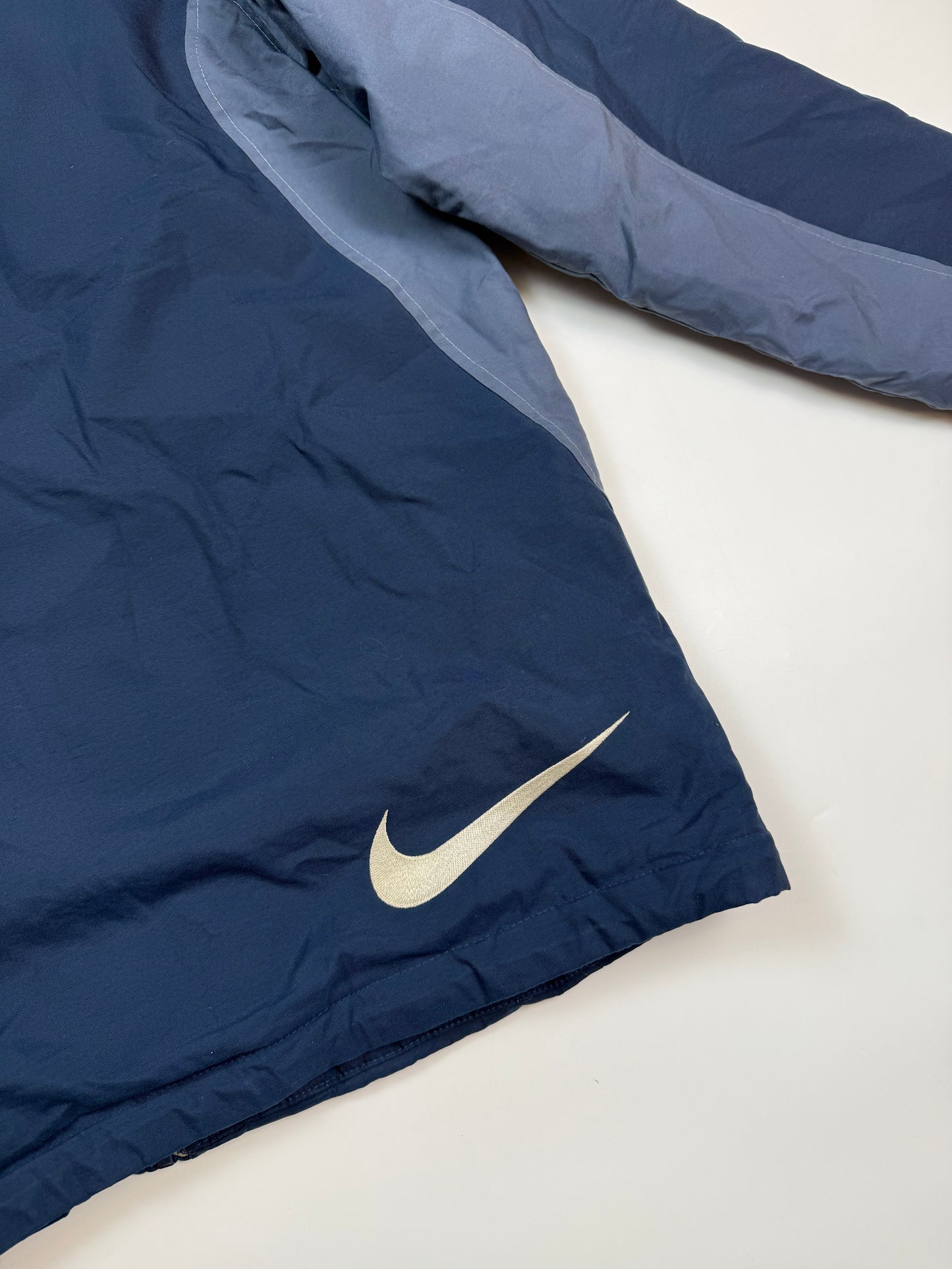 Vintage Nike puffer jacket (L)